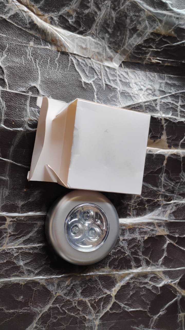 3-LED Battery-Operated Touch Light (1 Pc) - Image 8
