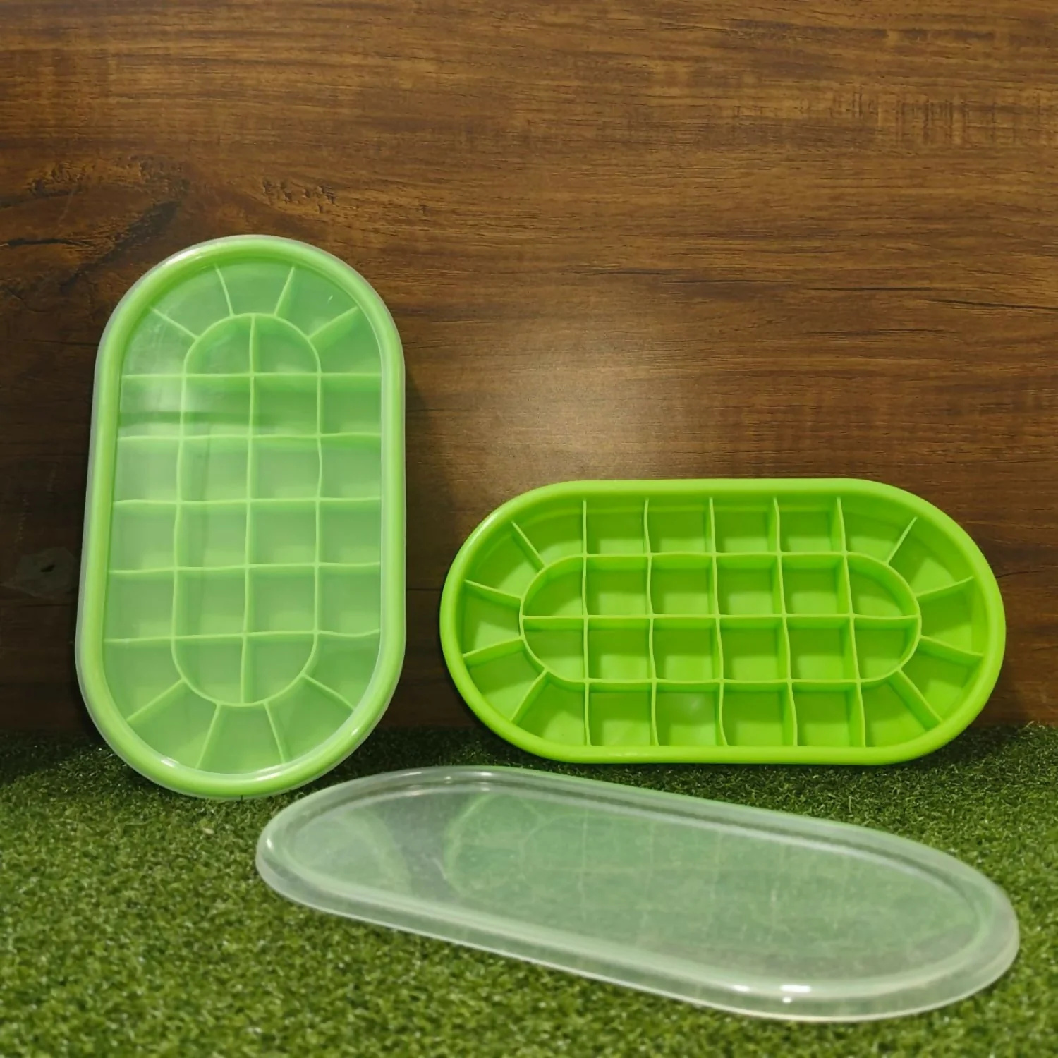 30 Grid Silicone Ice Cube Tray with Lid pack of 2 - Image 5