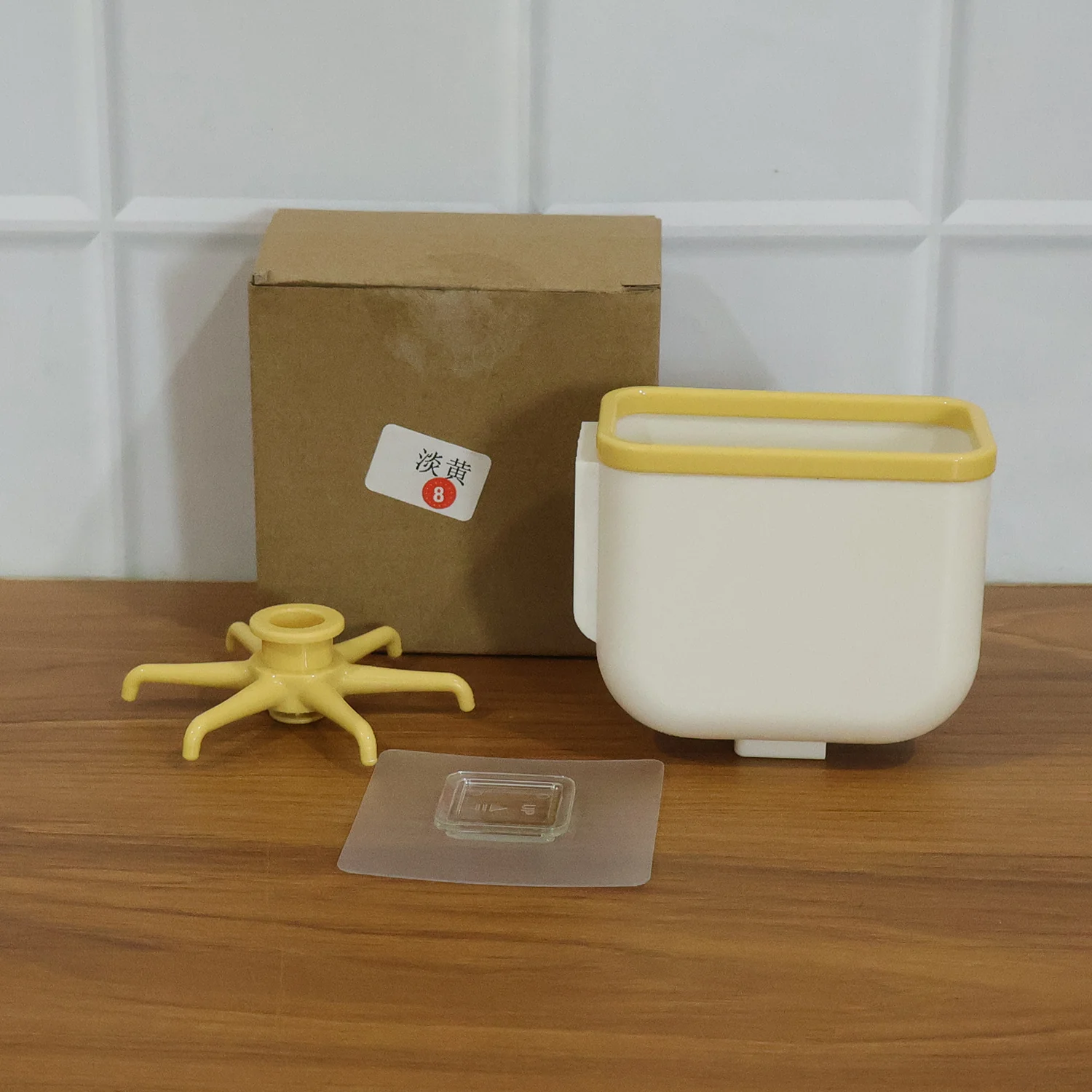 360° Rotating Storage Heavy Duty Sticky Wall Hook (1 Pc) - Image 9