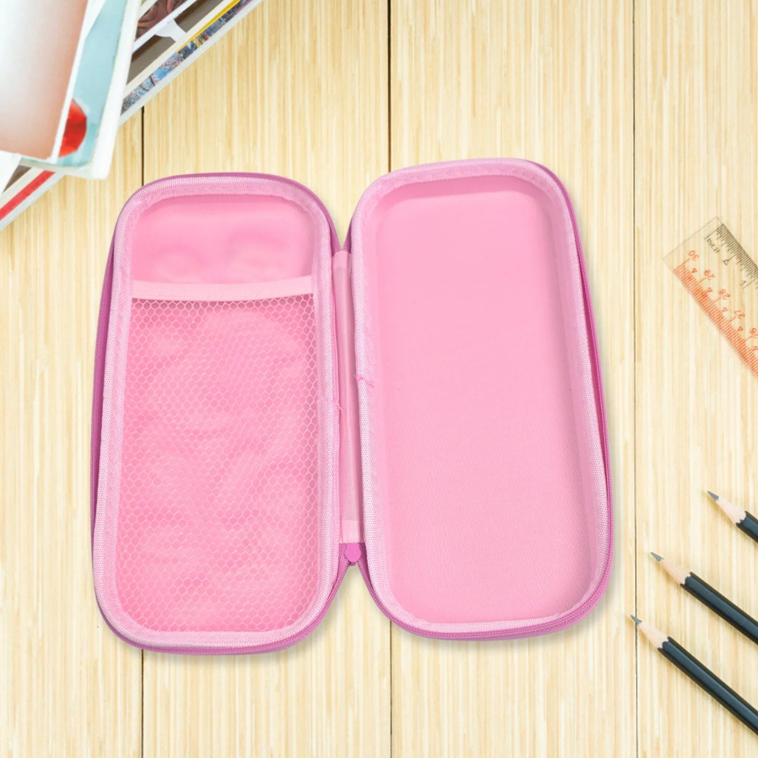 Cute Cartoon Printed Hard Shell Pencil Case with Zipper Closure (1 Pc) - Image 6