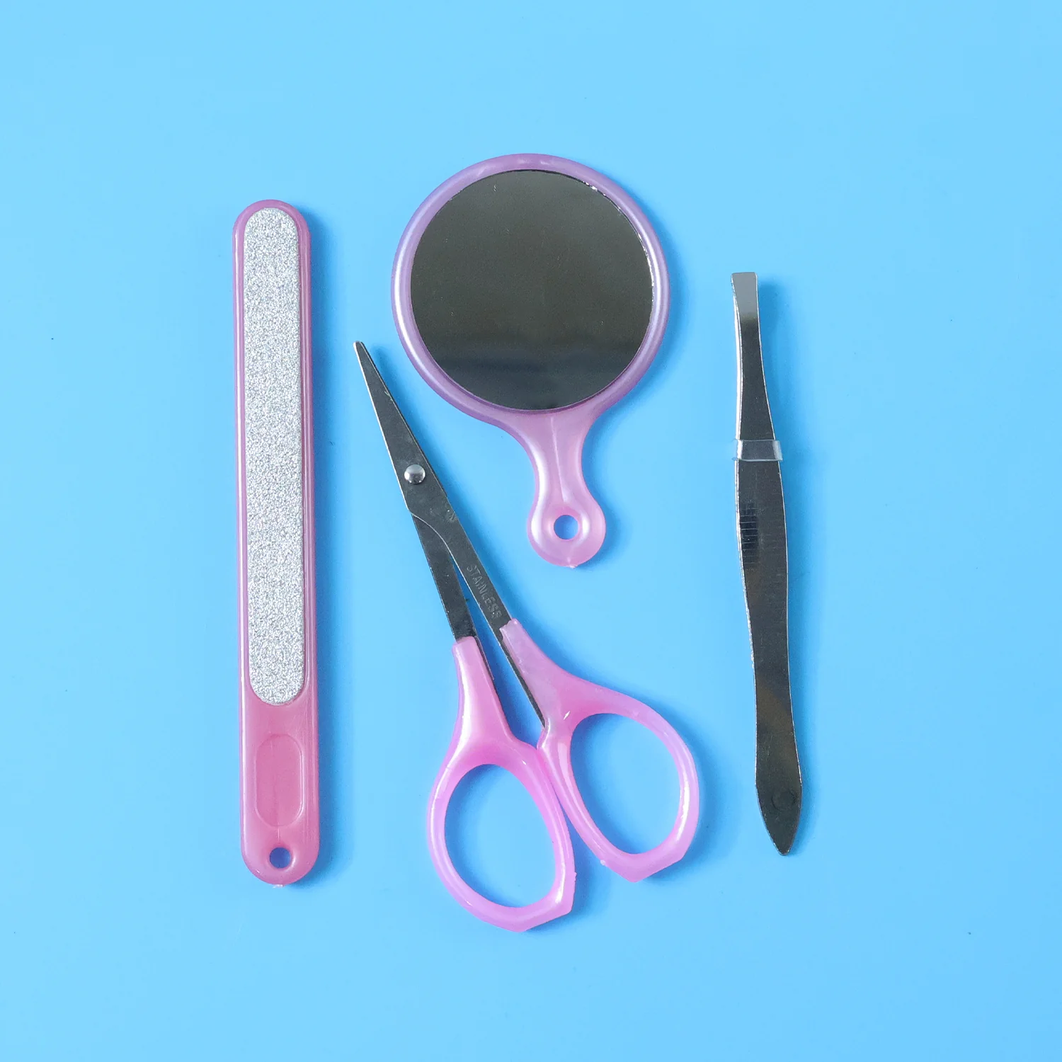4 In 1 Manicure & Pedicure Grooming Kit - Image 8