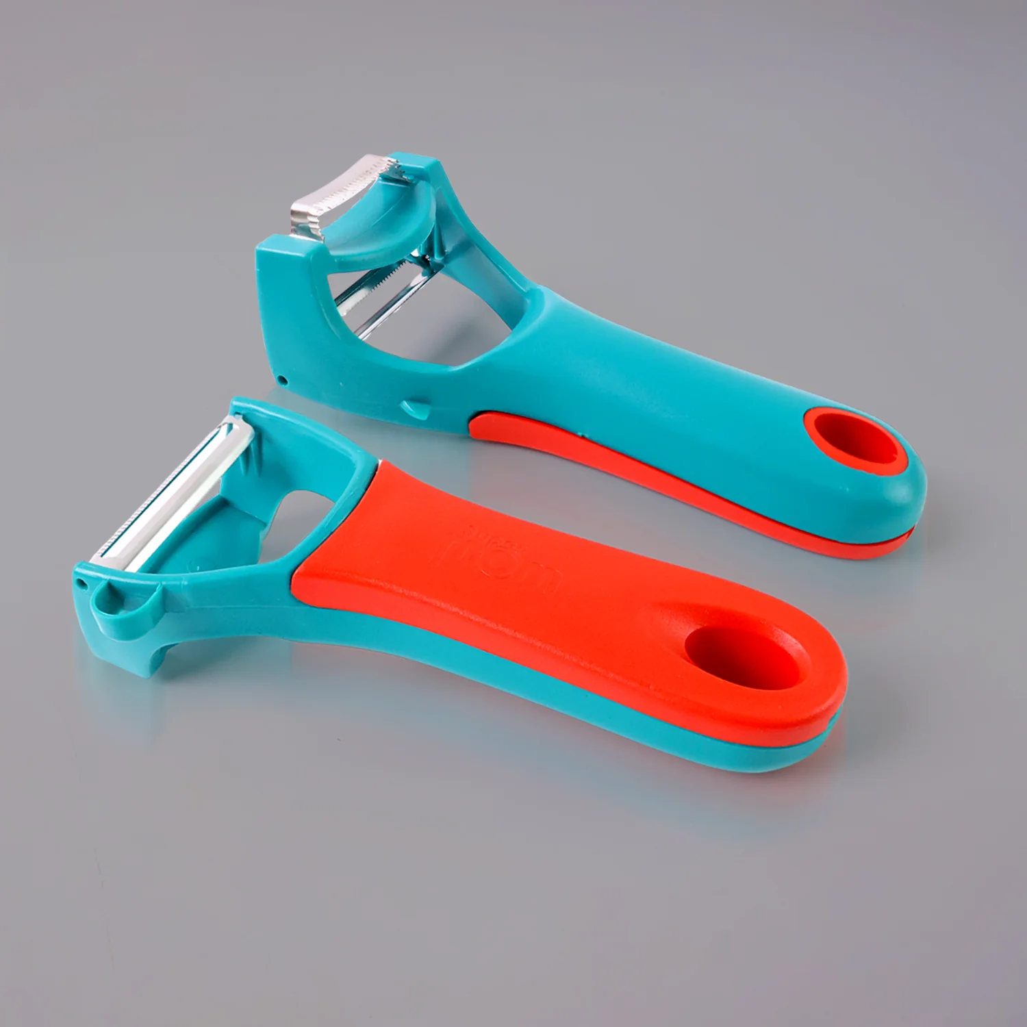Supermom 4-in-1 Multi-Functional Vegetable & Fruit Peeler (1 Pc) - Image 4