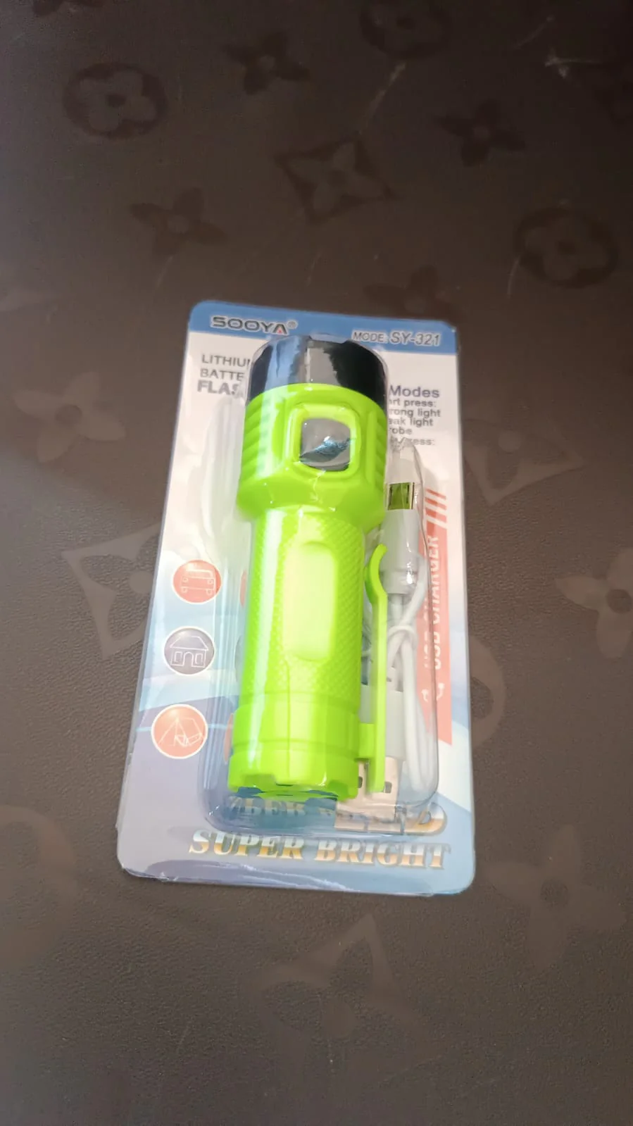 4 Modes Super Bright Led Torch High Lumens Fast Charging Flashlight / Torch (1 Pc) - Image 7