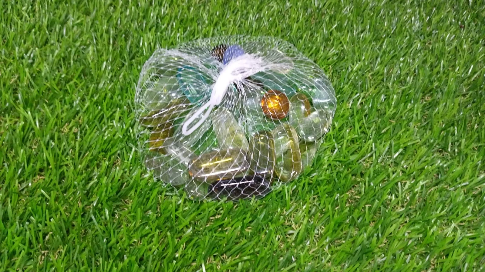 Glass Gem Stone, Flat Round Marbles Pebbles for Vase Fillers, Attractive pebbles for Aquarium Fish Tank. - Image 8