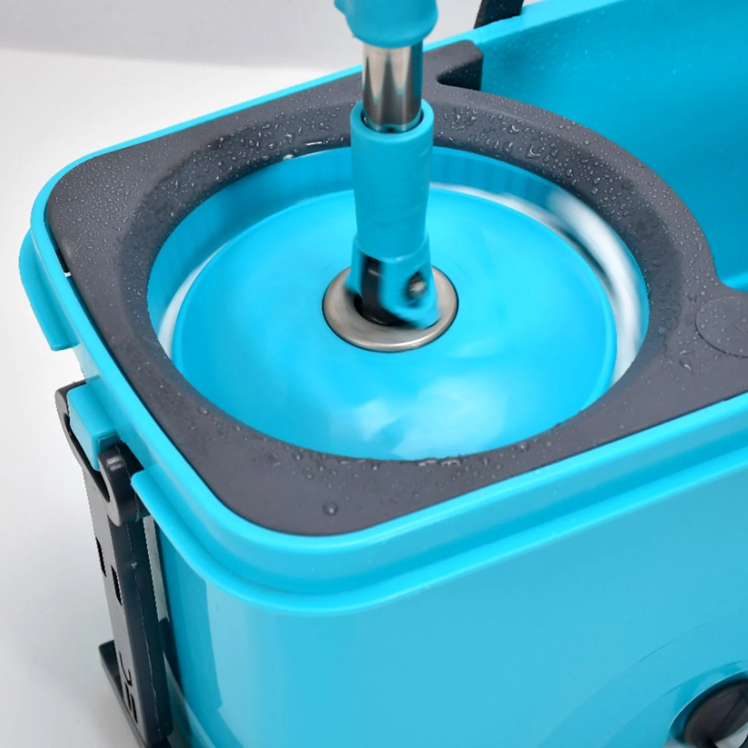 Quick Spin Cleaning Mop with Bucket - Image 8