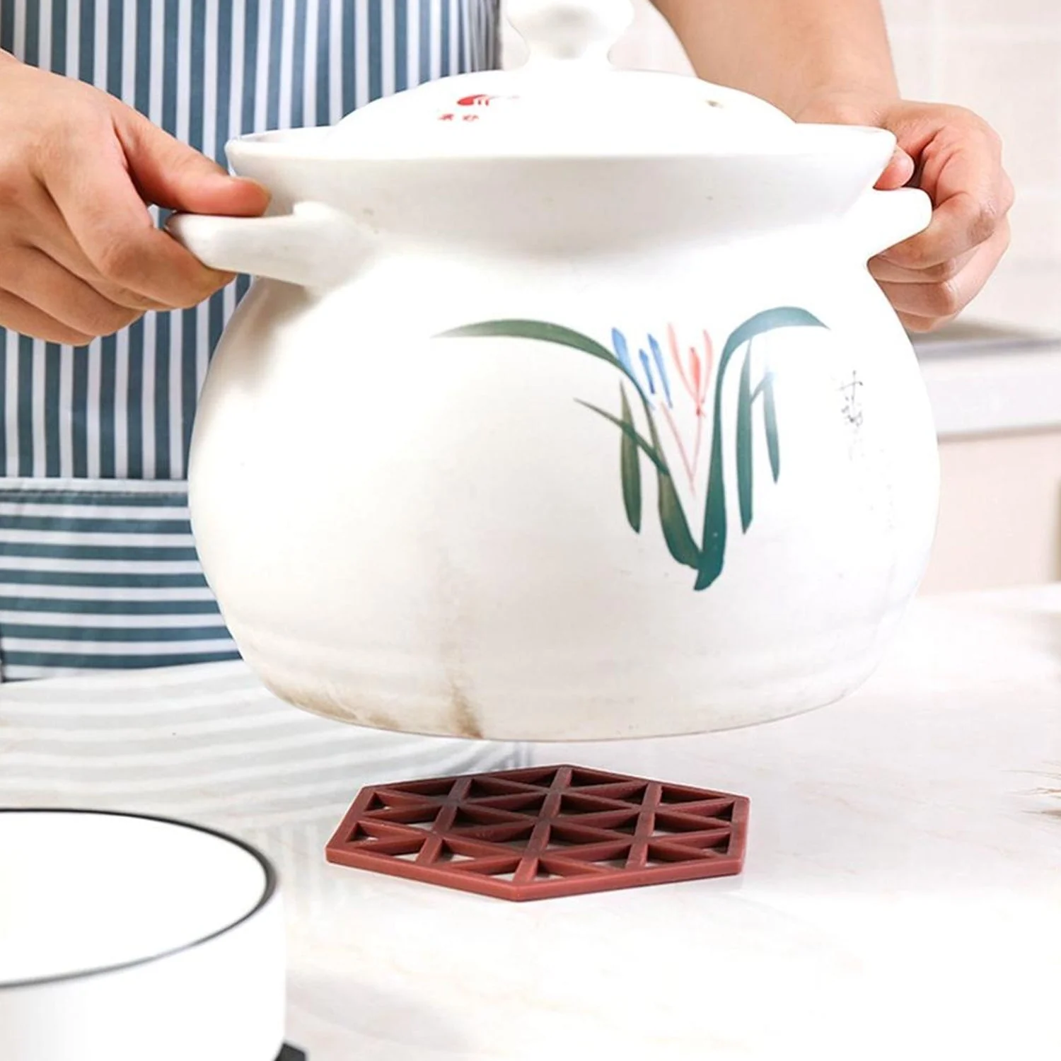 Tea Coaster Non-Slip Placemat High Temperature Insulation Pad Hollow Pot Mat - Image 3