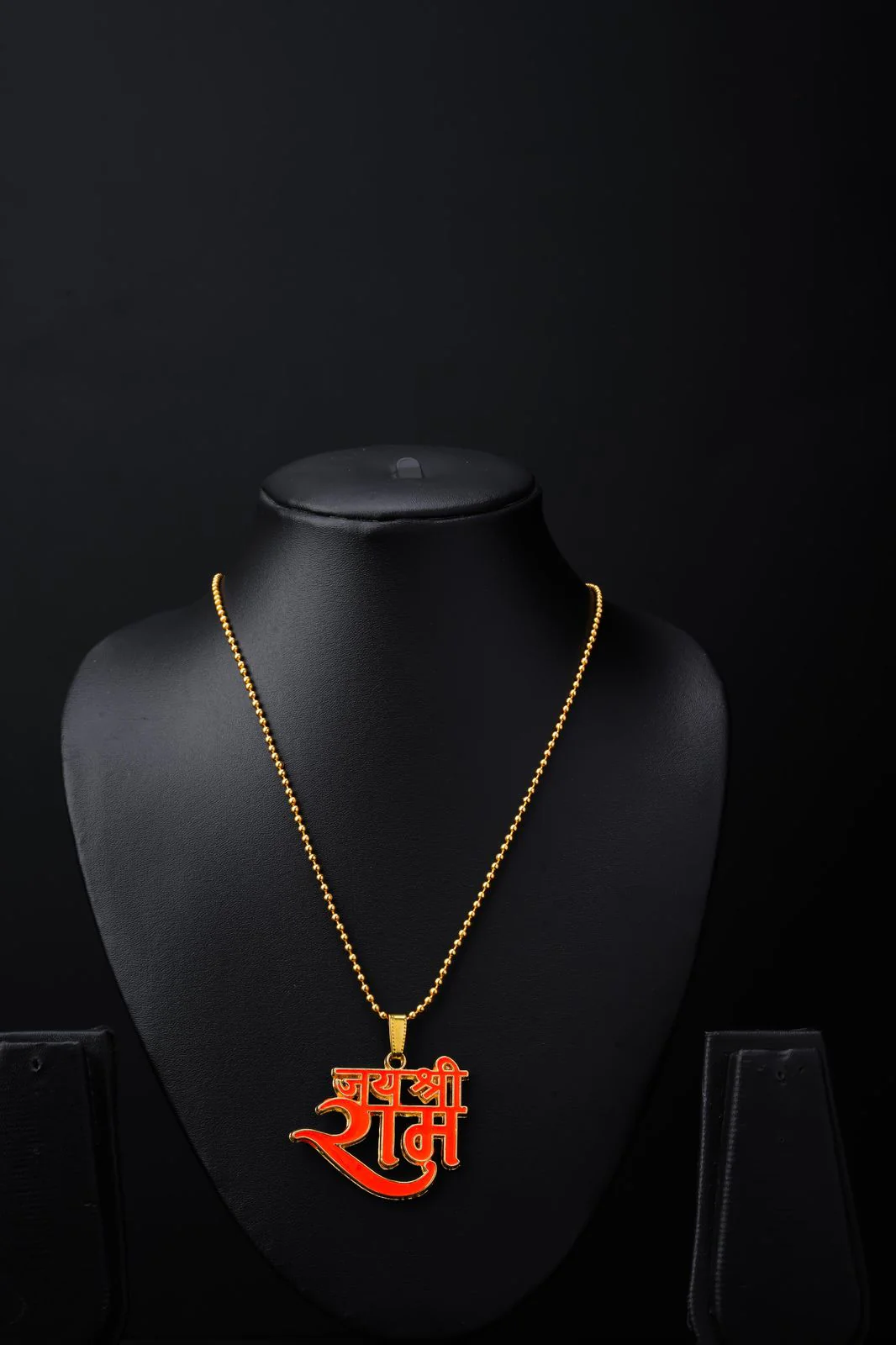 Brass Micron Goldplated & Red Meenakari Jai Shri Ram Chain pendant - Image 3