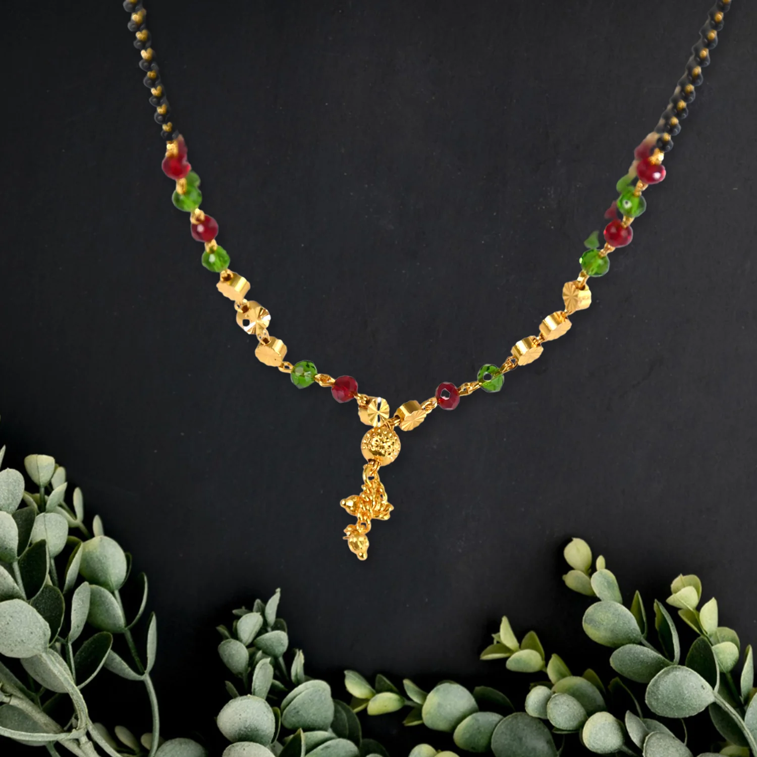 Graceful Women's Necklace for Every Occasion - Image 2