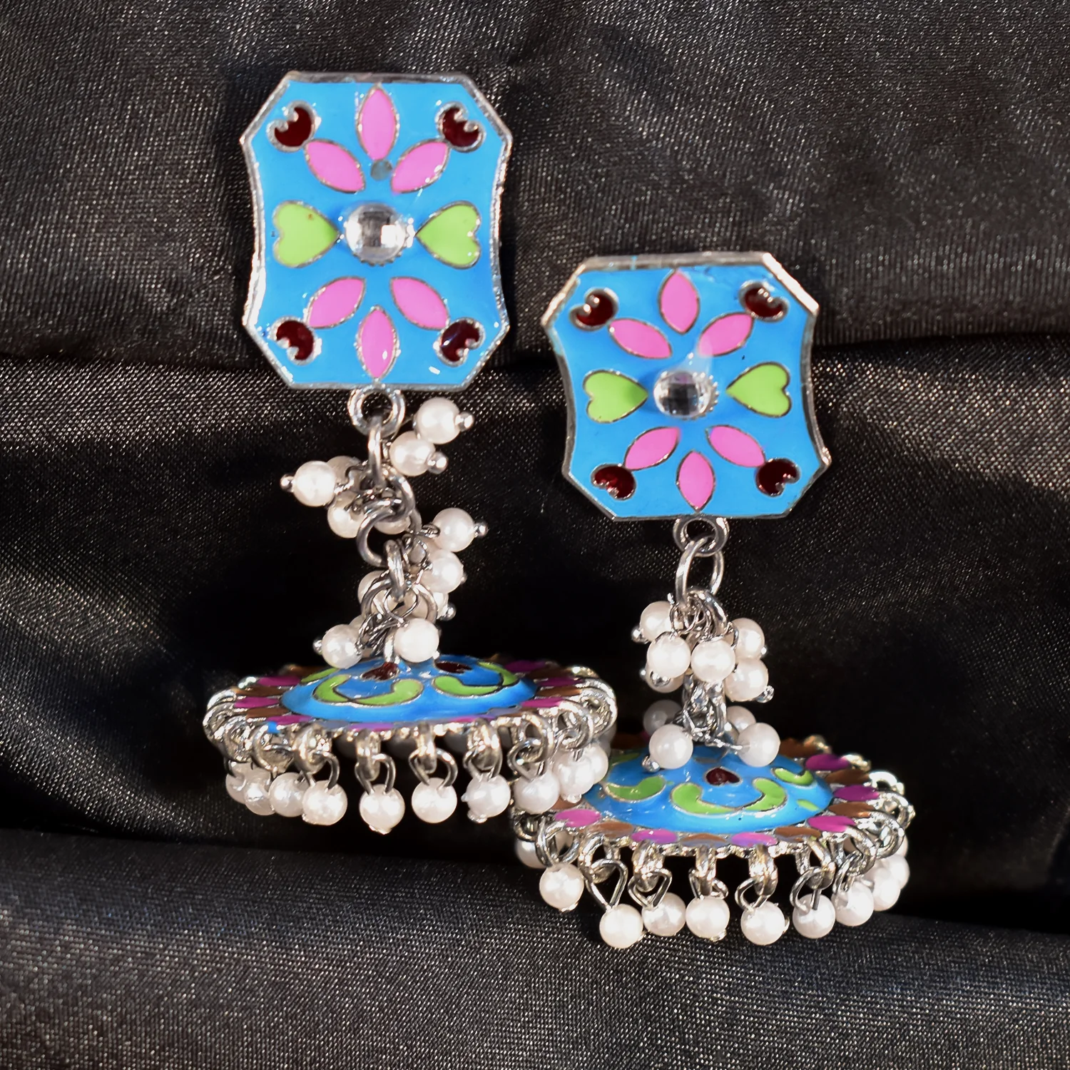 Exquisite Handcrafted Jumka Earring Set – Traditional Elegance Meets Modern Charm - Image 4