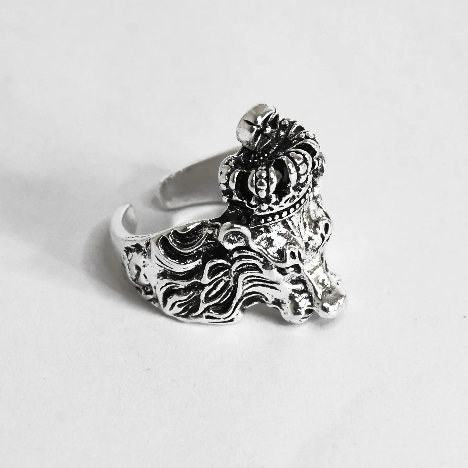 Silver Lion Head Ring - Image 5