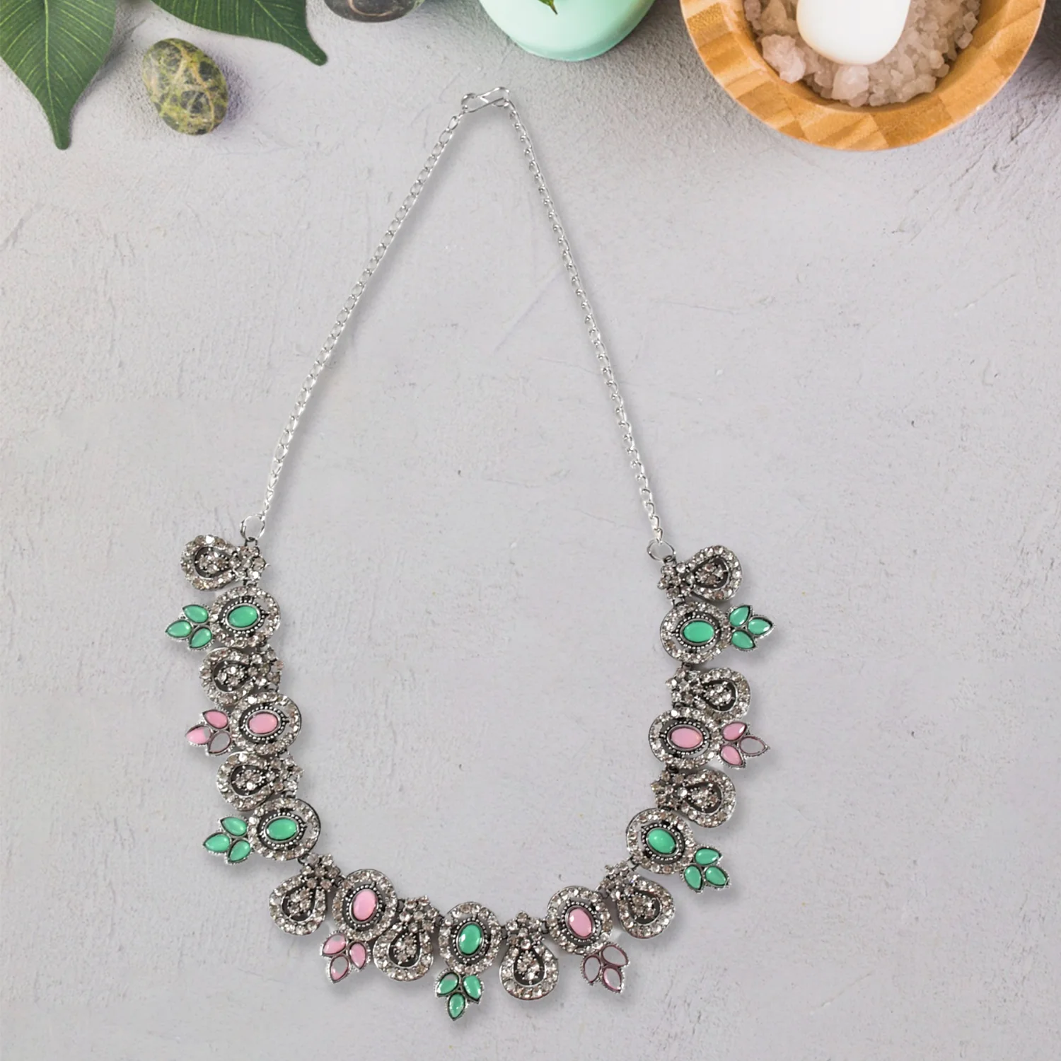 Exquisite Pink & Green Color Necklace Set - Image 4
