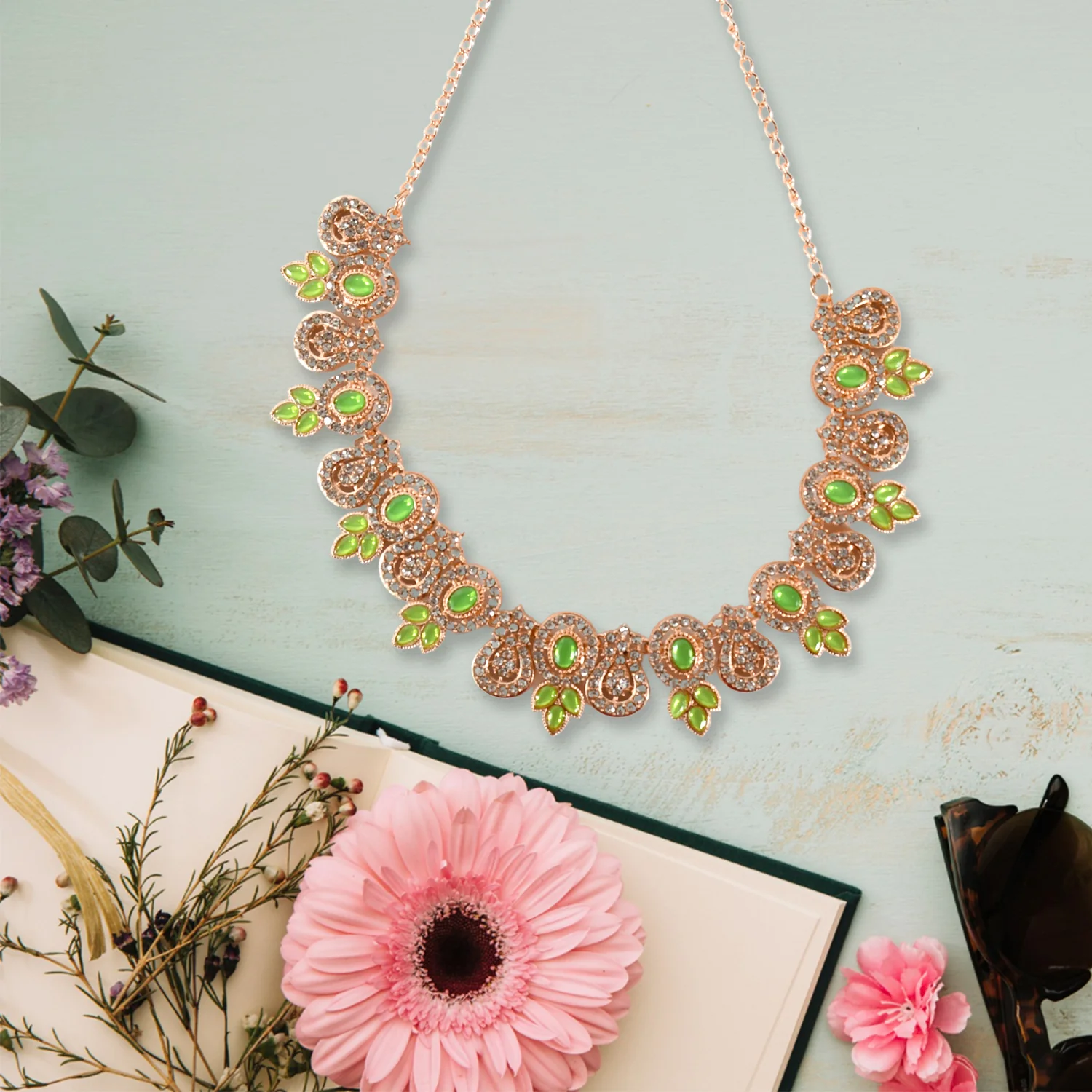 Parrot-Inspired Necklace Set - Image 4