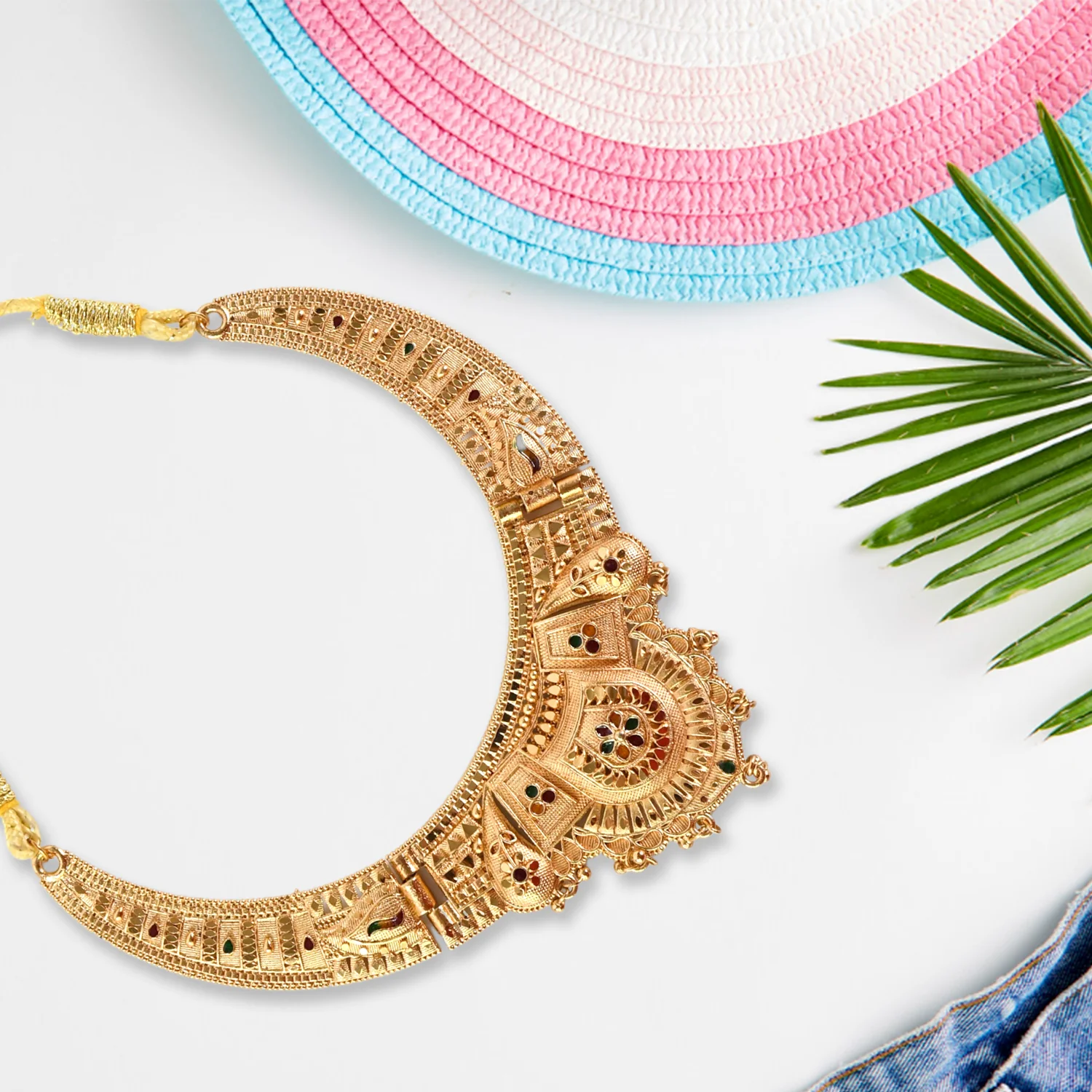 Luxurious Gold-Plated Necklace Set - Image 4