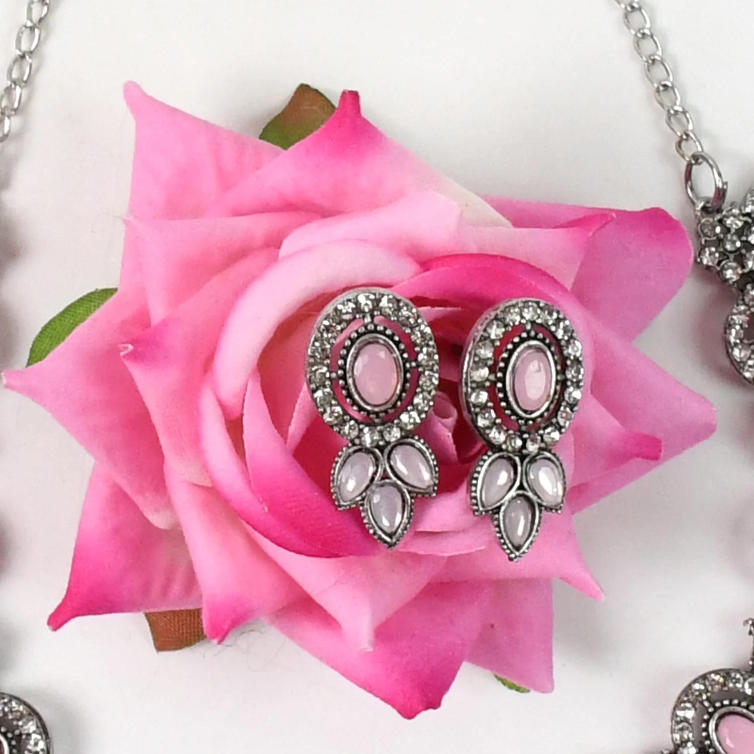 Exquisite Pink & White Diamond Necklace Set - Radiant Elegance - Image 3