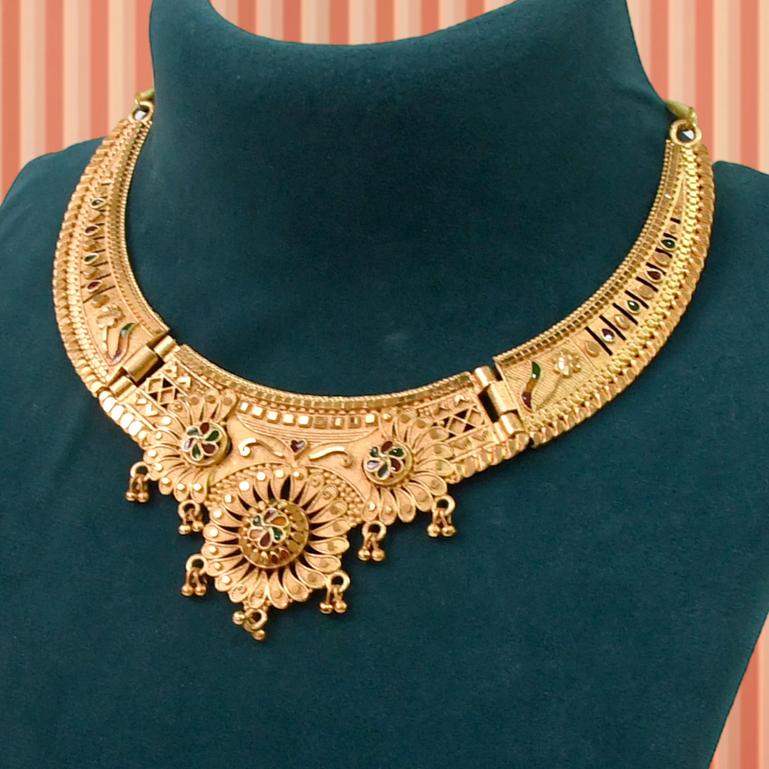 Luxurious Gold Plated Necklace Set - Shine with Elegance - Image 2