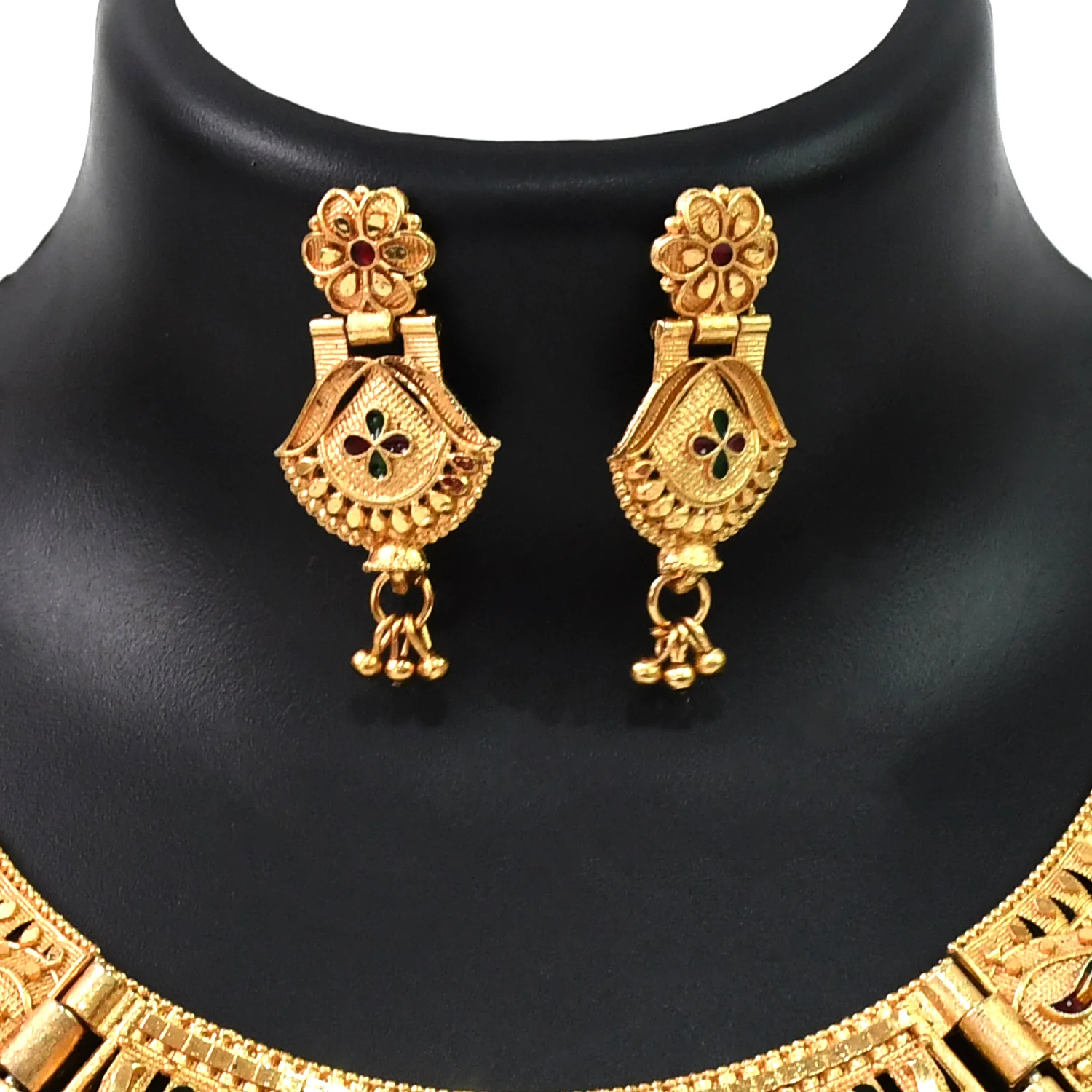 Glamorous Gold Plated Necklace Set - Shine Brigh - Image 4