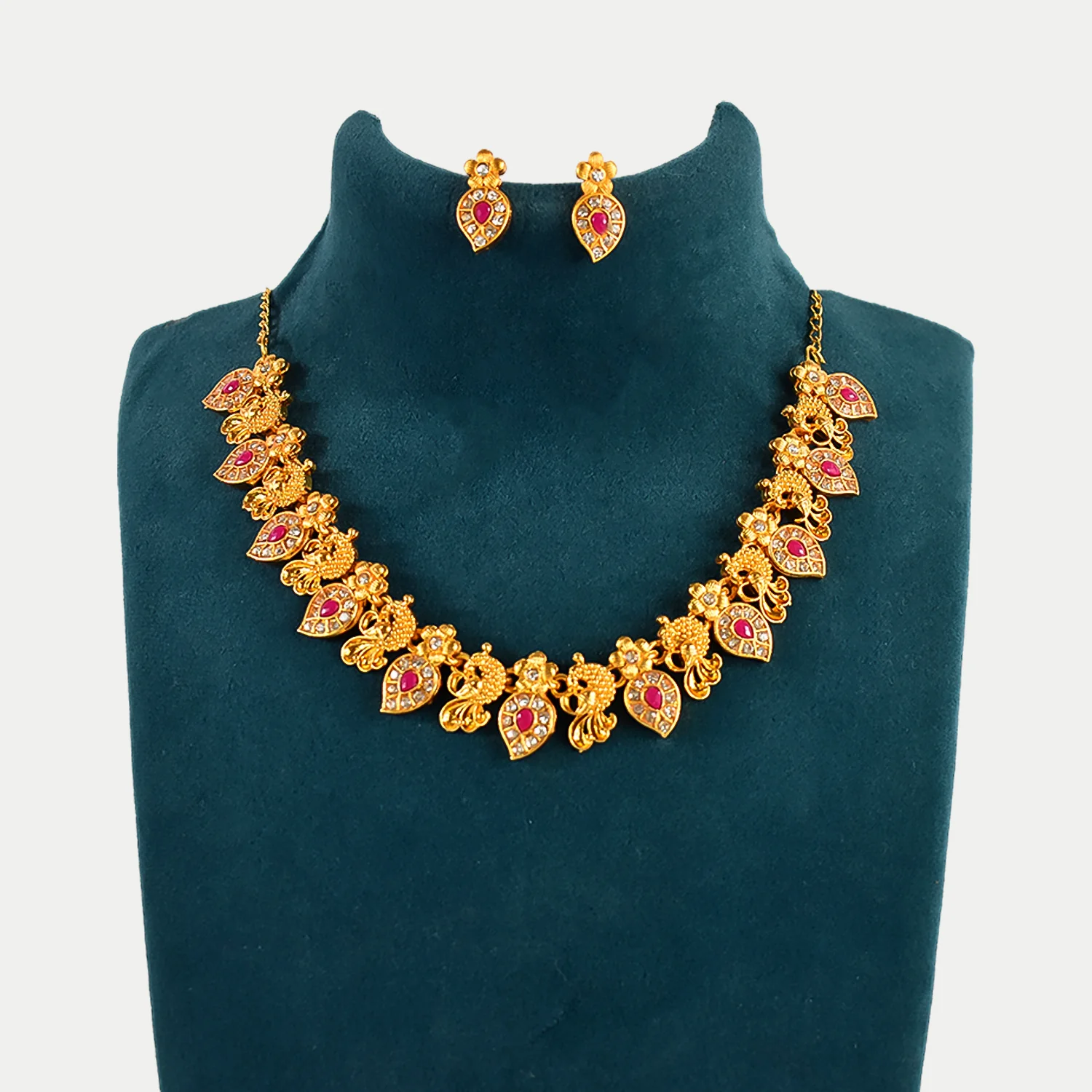 Maharashtrian Traditional Artificial jewellery Set - Image 5