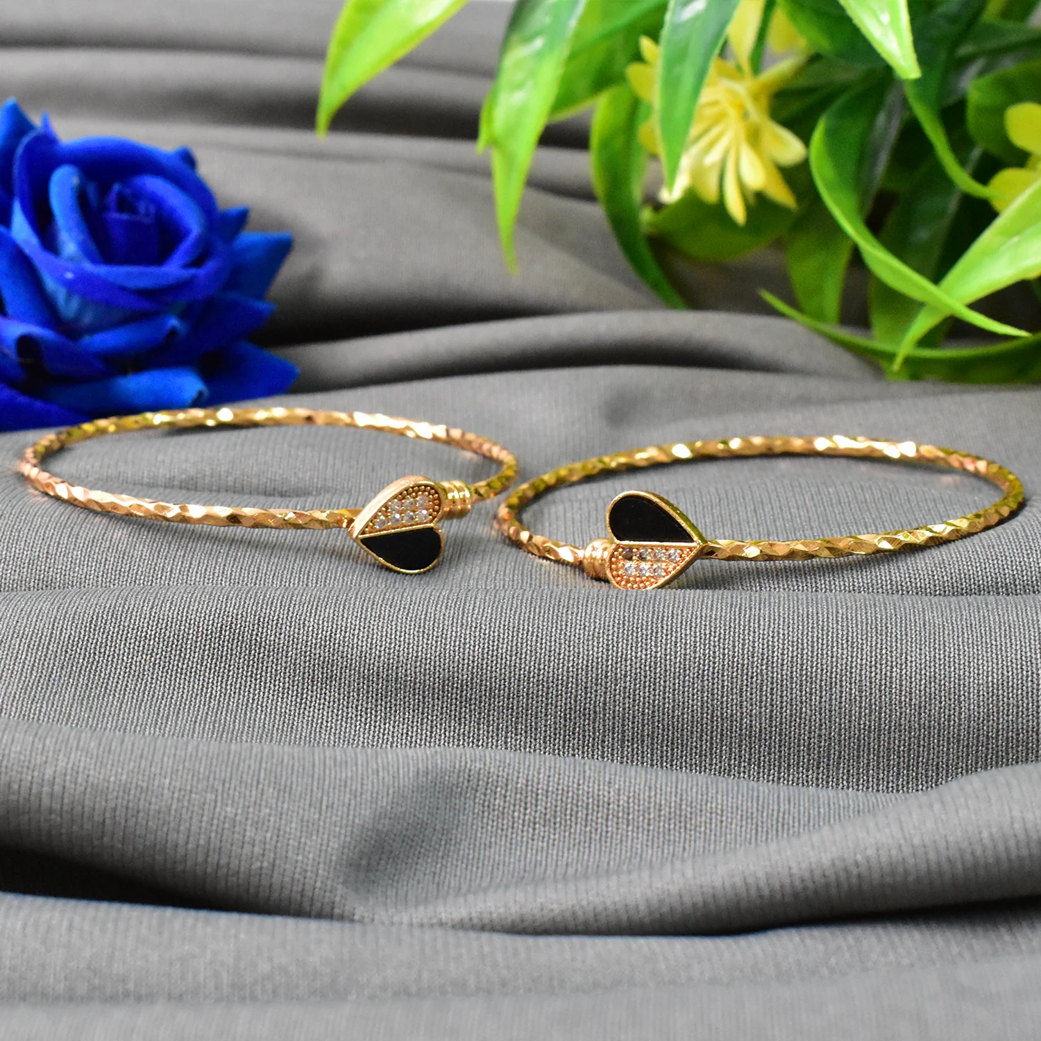 Elegant Golden Bangles (1 Pair) - Image 3