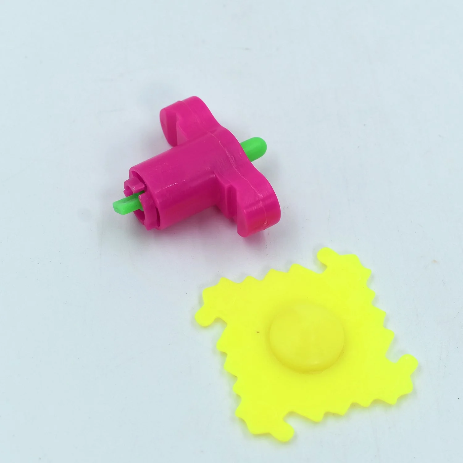 TOY SPINNER LAUNCHER FOR KIDS (30PC) - Image 5