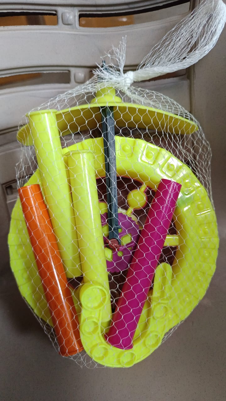 Plastic Single Wheel Push Run toy handle and two lights on wheel. push toy for Kids - Image 8
