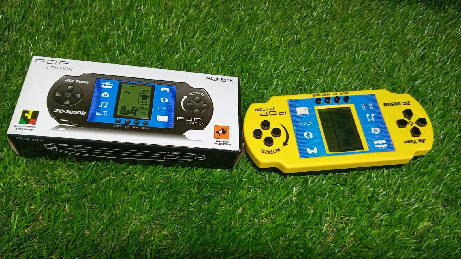 Handheld Video Game  Station Pocket Game Toy. - Image 9