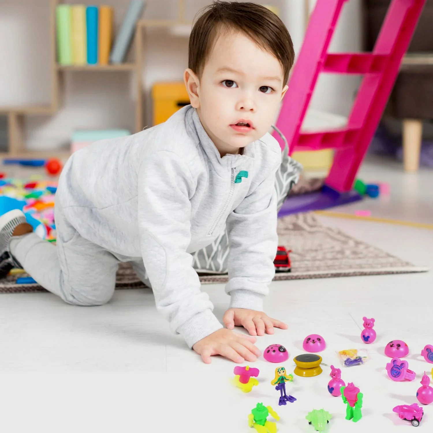 20pc Mix All New Toy Plastic Commander Container , Mix All Types Playing Toy For Kids - Image 7