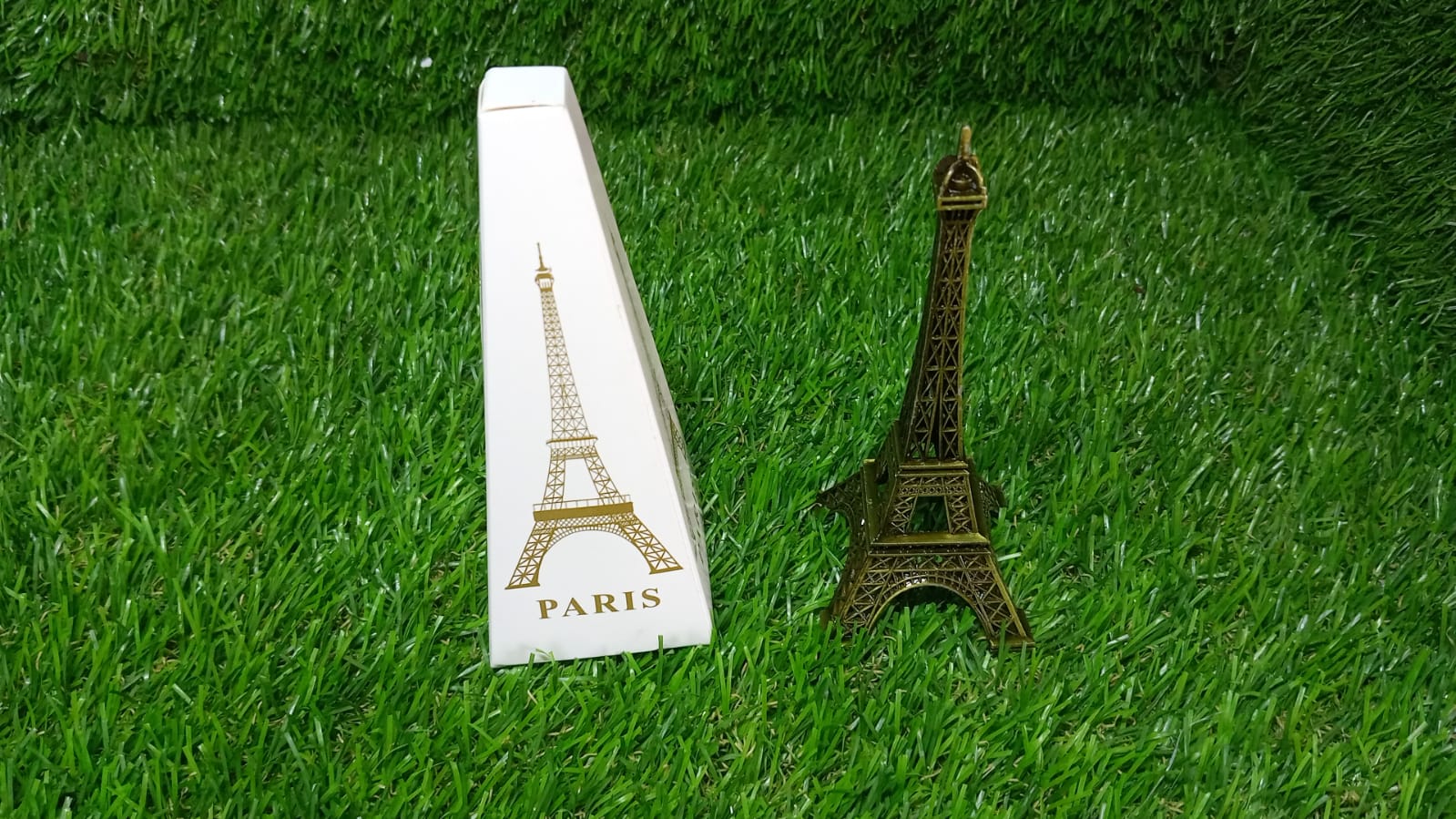 Antique 3D Eiffel Tower Statue - Metal Paris Landmark Decorative Showpiece - Image 9