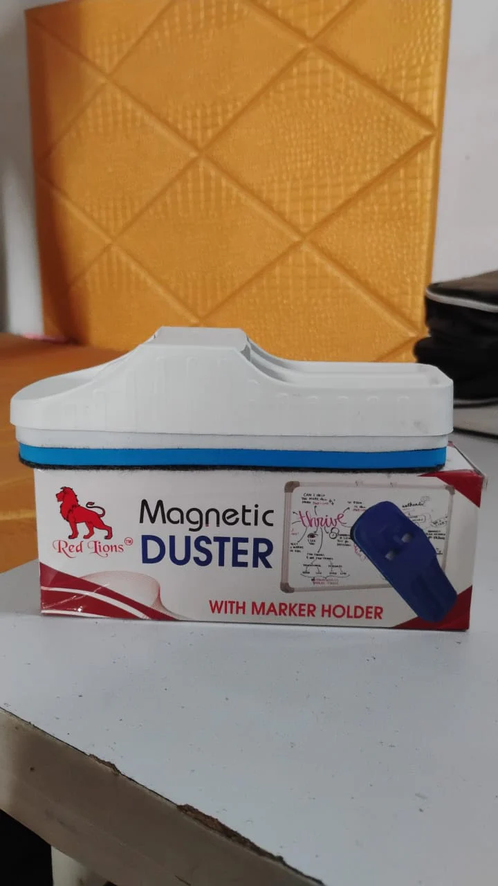 Magnetic Duster With Marker Holder (1 Pc) - Image 7