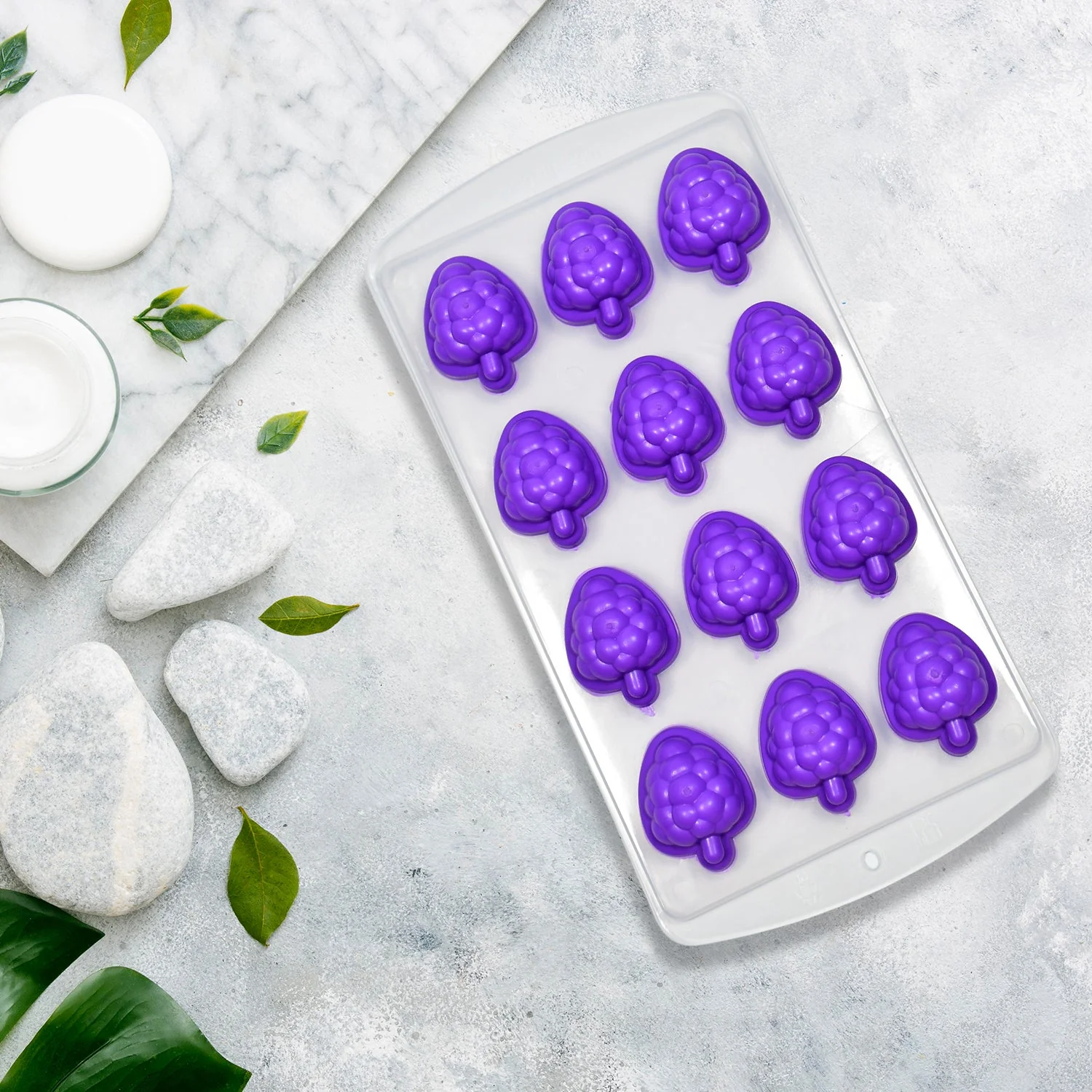 Mix design Ice Trays Freezer with Easy to Release Flexible Silicone shape ice cavity - Image 9