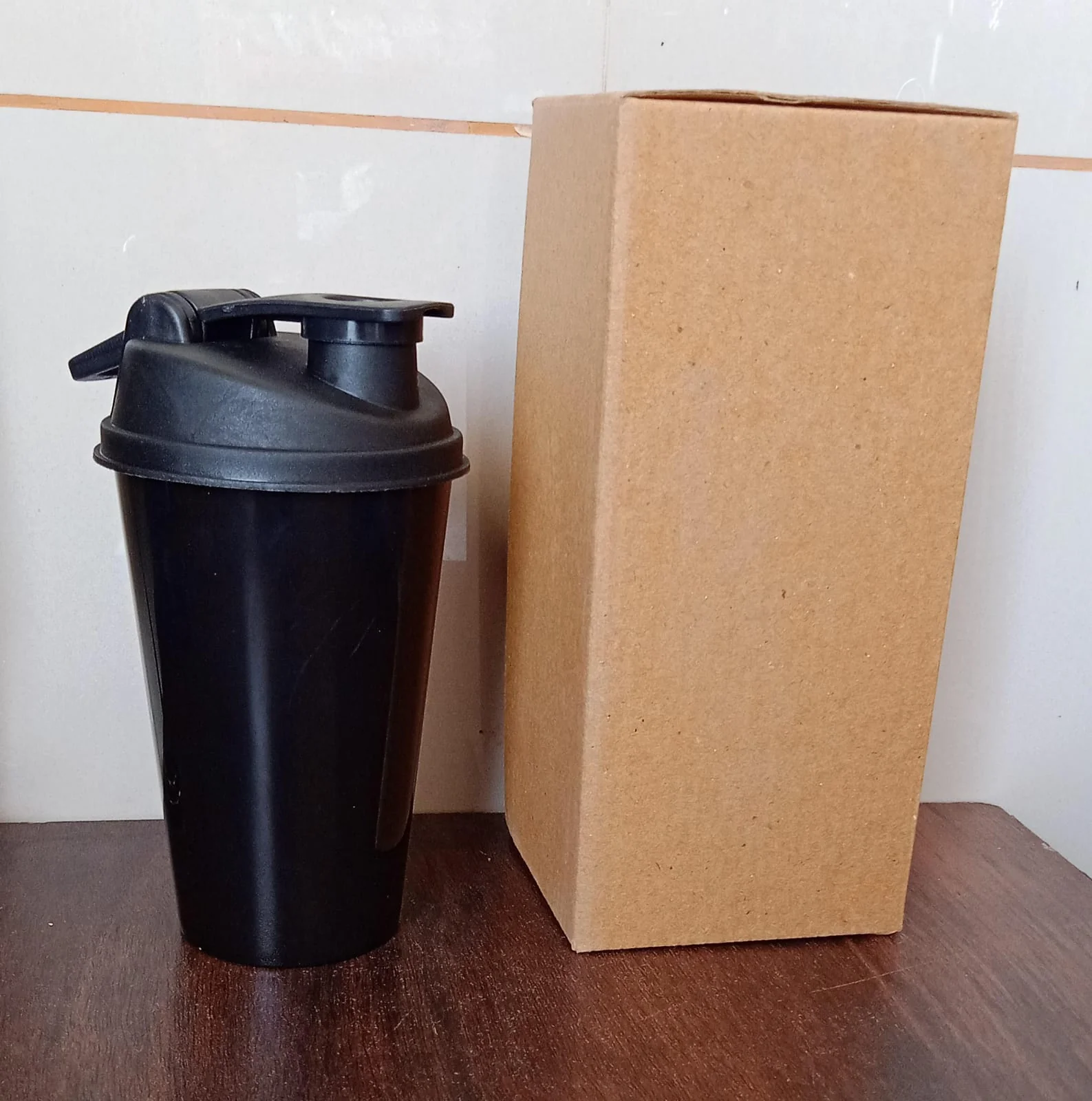 Shaker Bottle Perfect for Protein Shakes and Pre Workout Gym  Leak-Proof Flip  Bottle for Hot & Cold Drinks 1 pc - Image 8