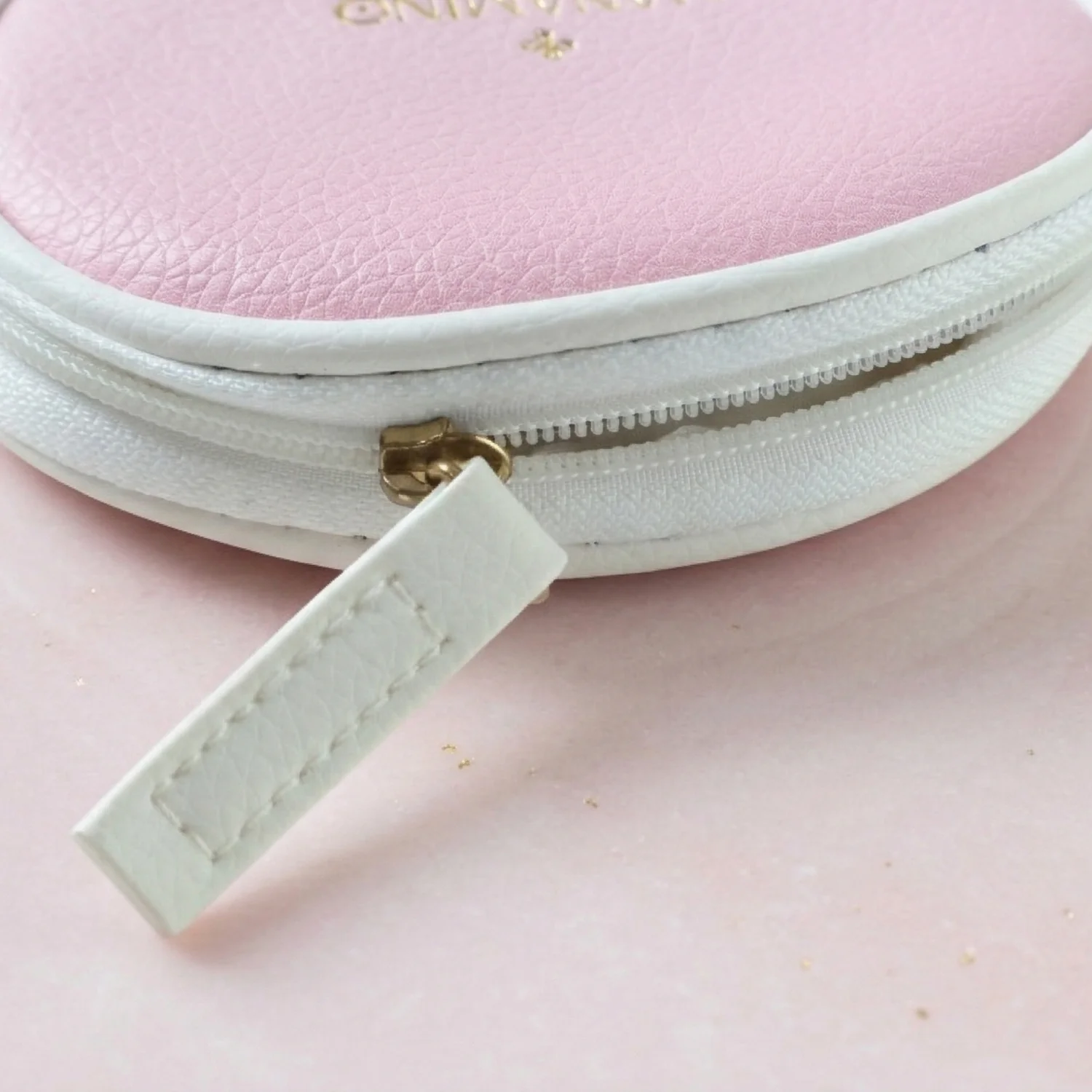 5 in 1 Manicure Pedicure Grooming Kit Nail Care Set With Storage Case - Image 9