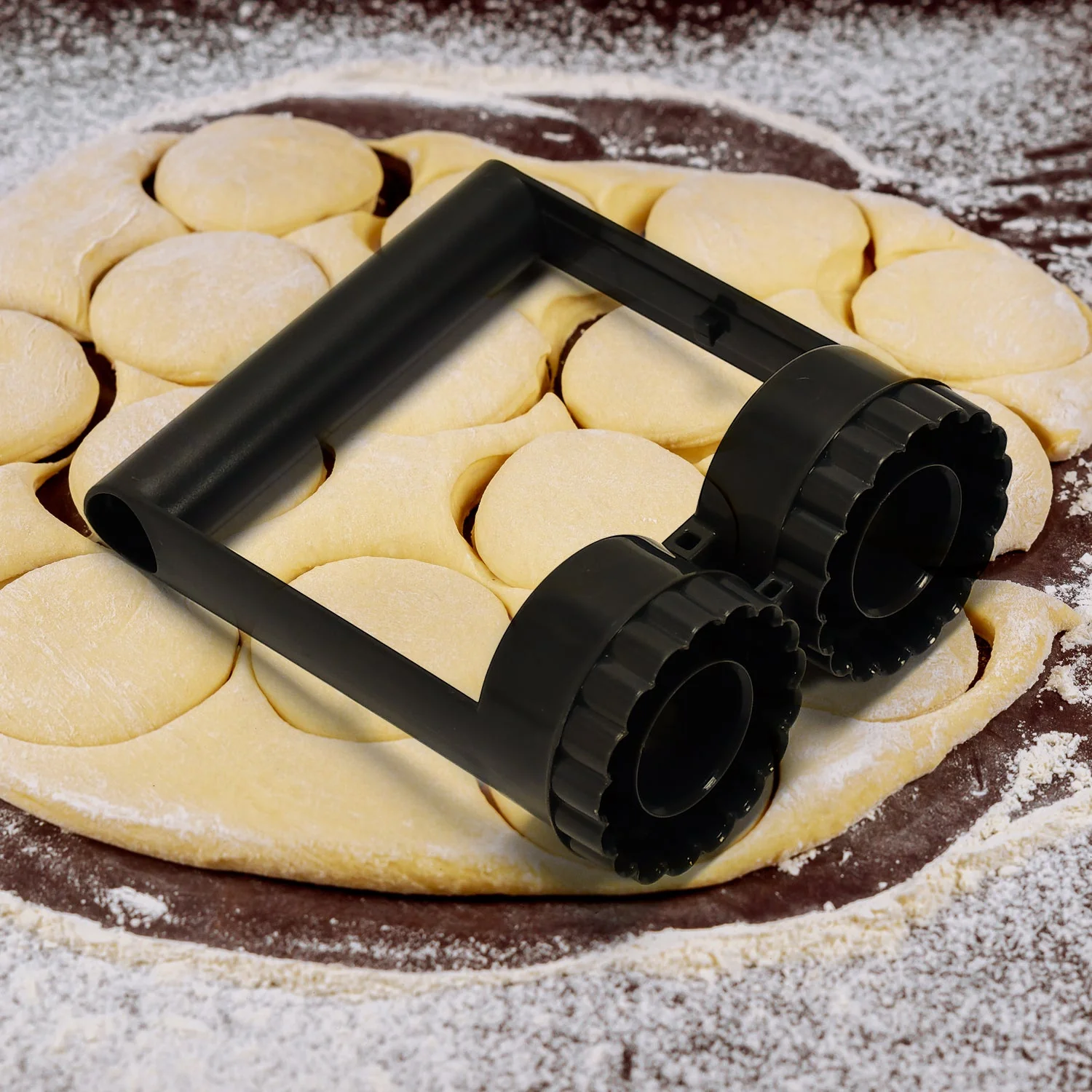 Plastic Handle Scalloped Edge Shape Cookie Cutter Biscuit Mold Cake Decoration Tools - Image 5