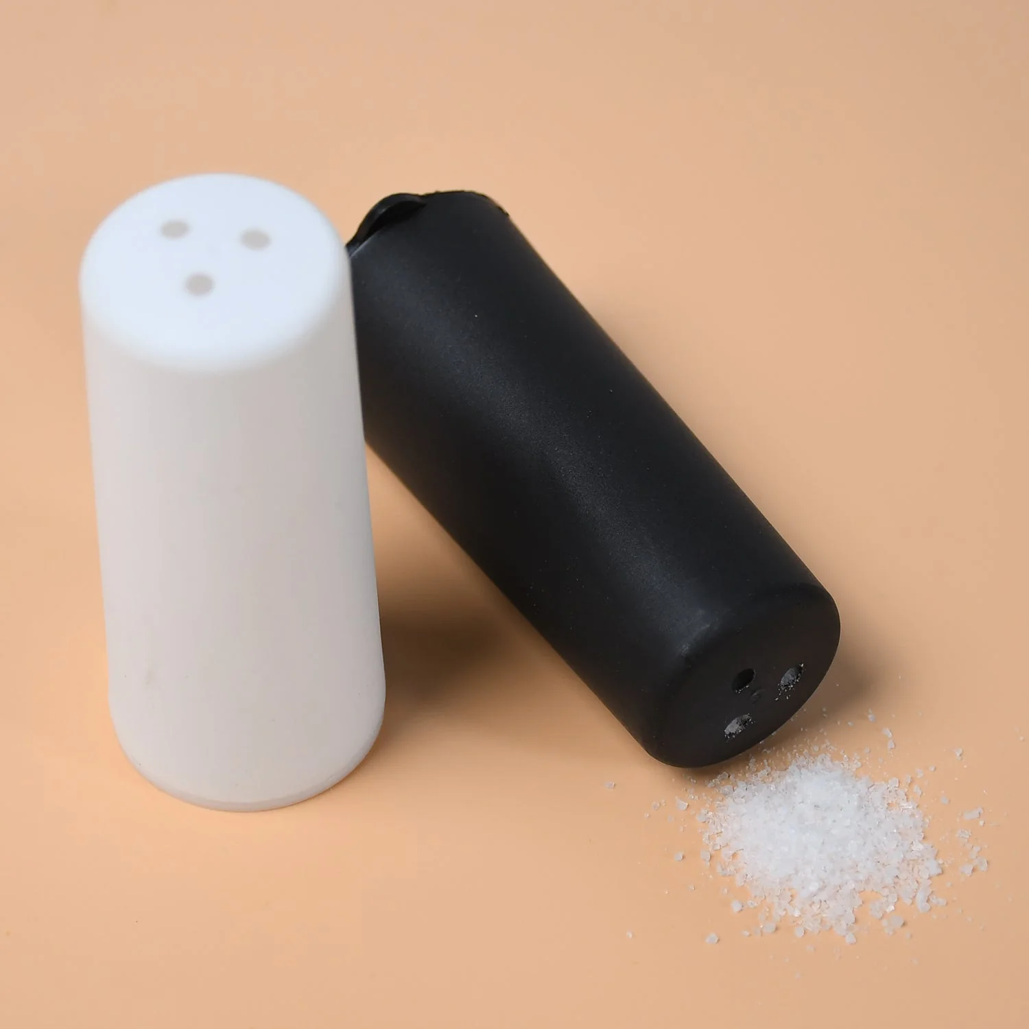 2 Pcs Spice Holder for Home & Hotel Use - Image 9