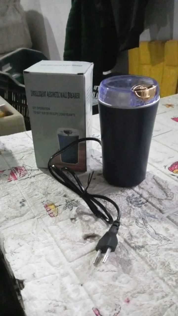 Portable 4-Blade Mini Grinder & Blender for Home & Office - Image 13