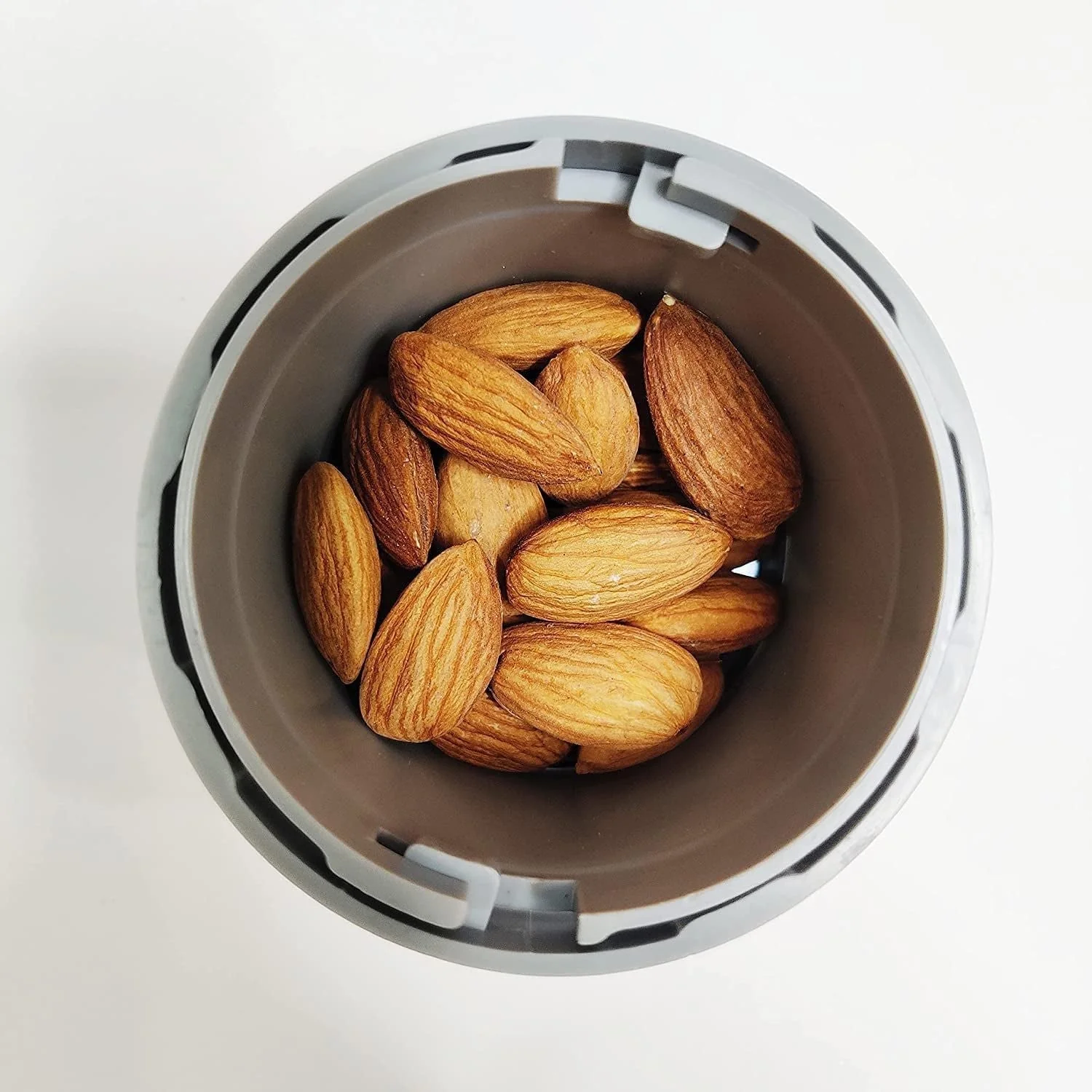 Plastic Dry Fruit and Paper Mill Grinder Slicer - 3-in-1 - Image 12