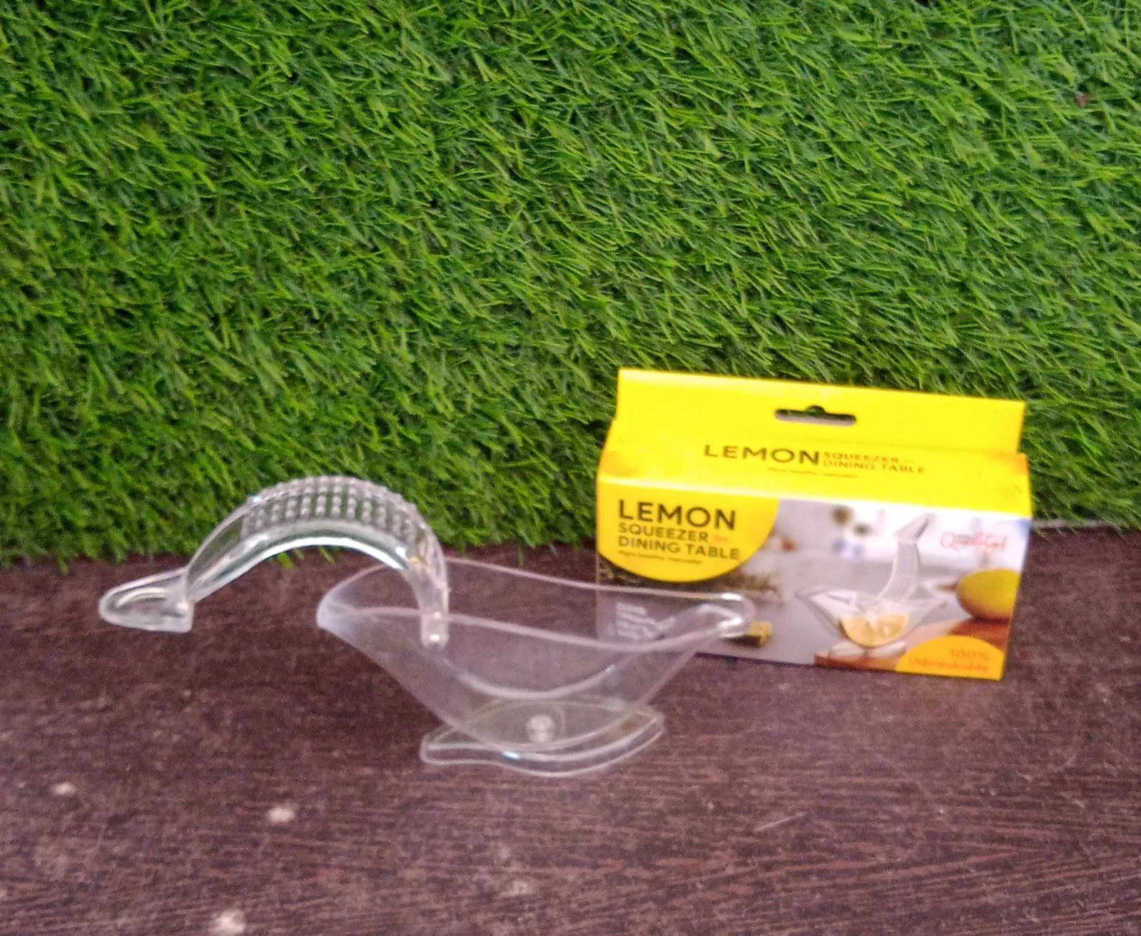 Bird-Shaped Lemon Squeezer for Citrus Fruits (Portable, Color Box) - Image 12