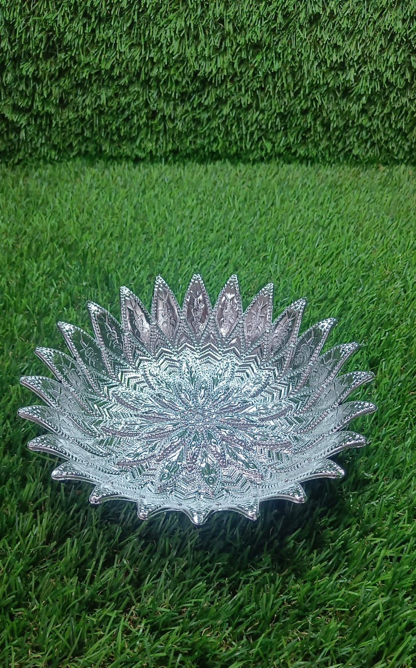 Plastic Silver Finish Serving Tray, Decorative Multipurpose Tray (1 Pc) - Image 6