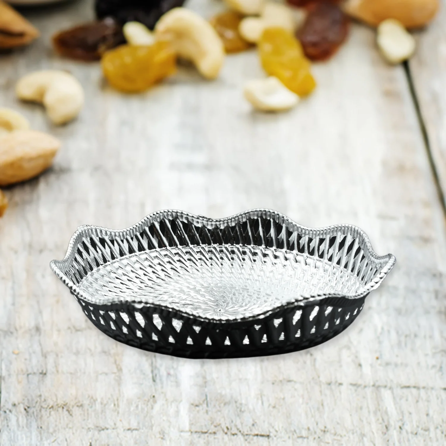 Round Traditional Multipurpose Mukhwas Serving Tray – Decorative Platters (1 Pc) - Image 3