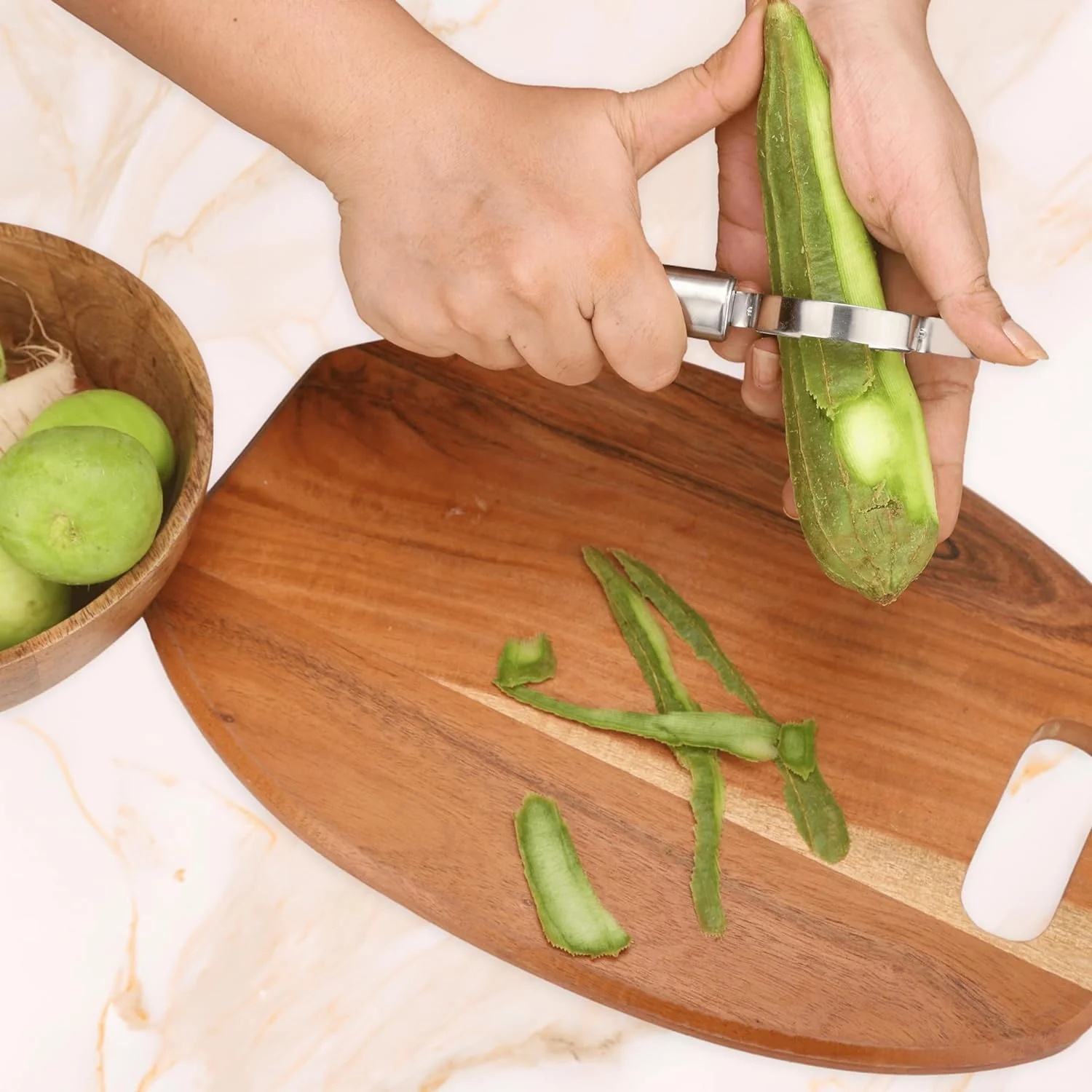 Ergonomic Kitchen Vegetable & Fruit Peeler for Daily Use (1 Pc) - Image 3