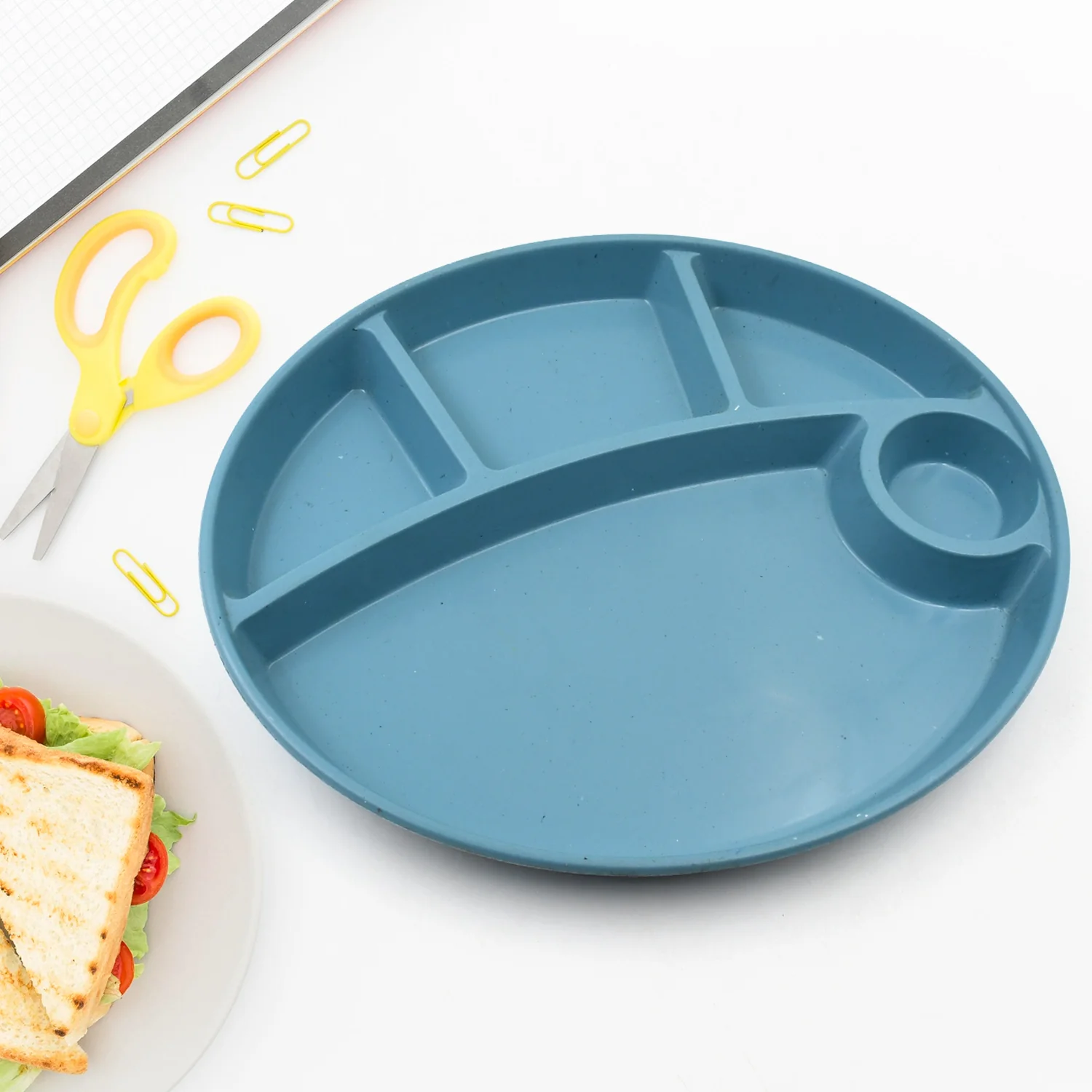 Biodegradable 5-Compartment Food Plate for Kids, BPA-Free (1 Pc) - Image 4