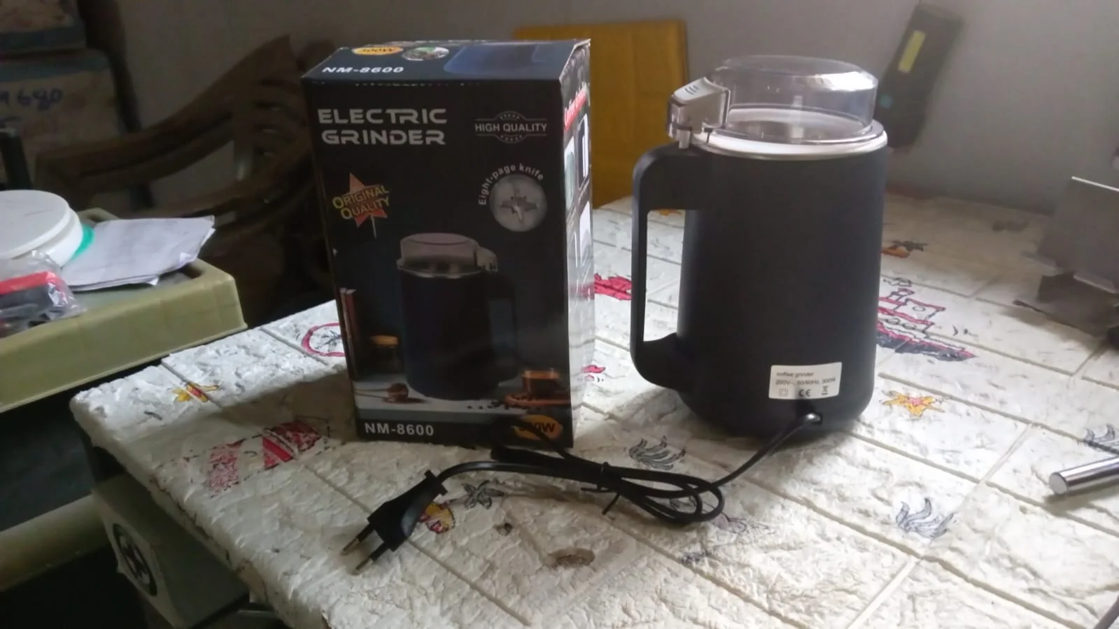 Electric Coffee & Spice Grinder Machine for Home, Fine Powder Maker (300W) - Image 9