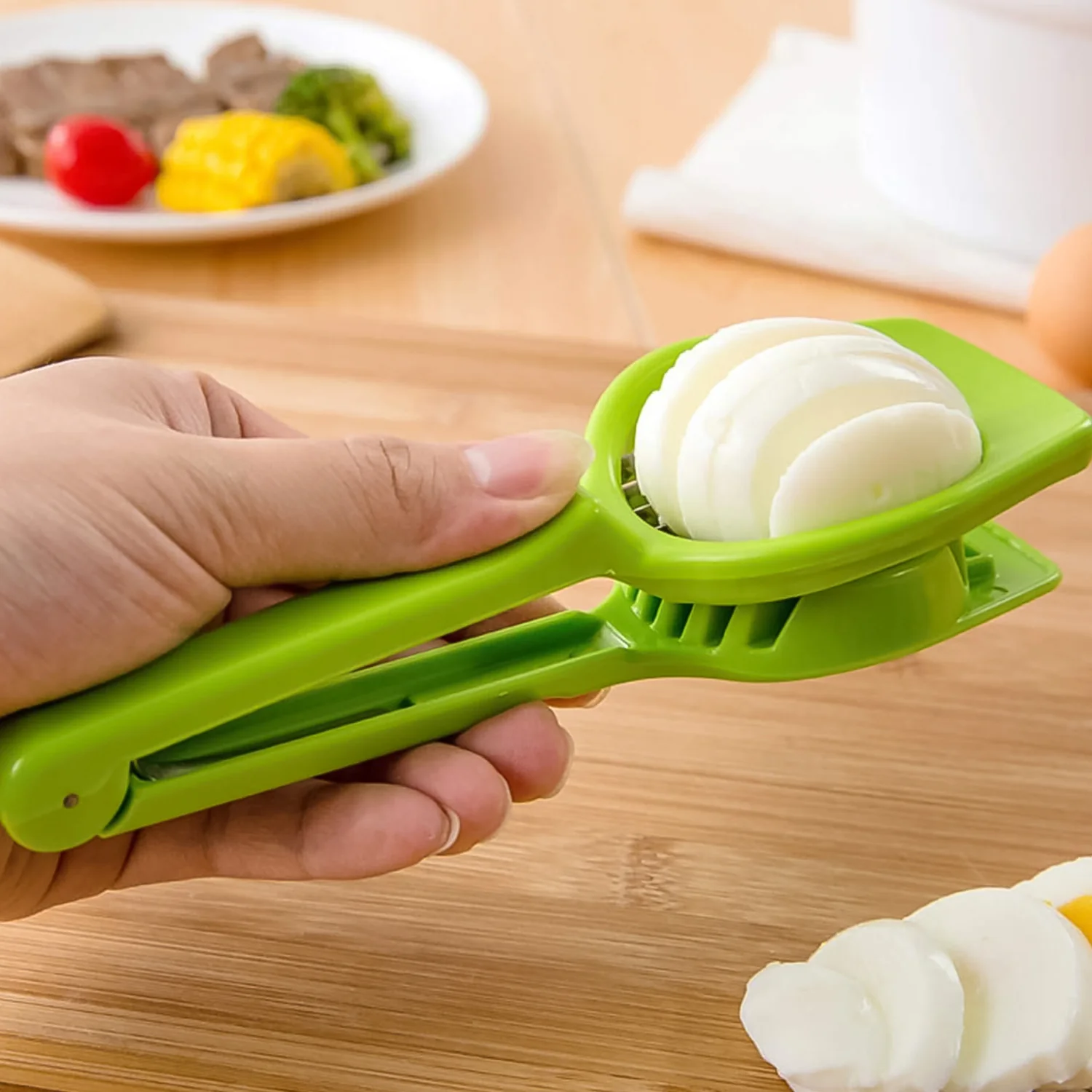Multipurpose Slicer with Seven Blades Stainless Slicer for Strawberry Tomato Cutter - Image 3