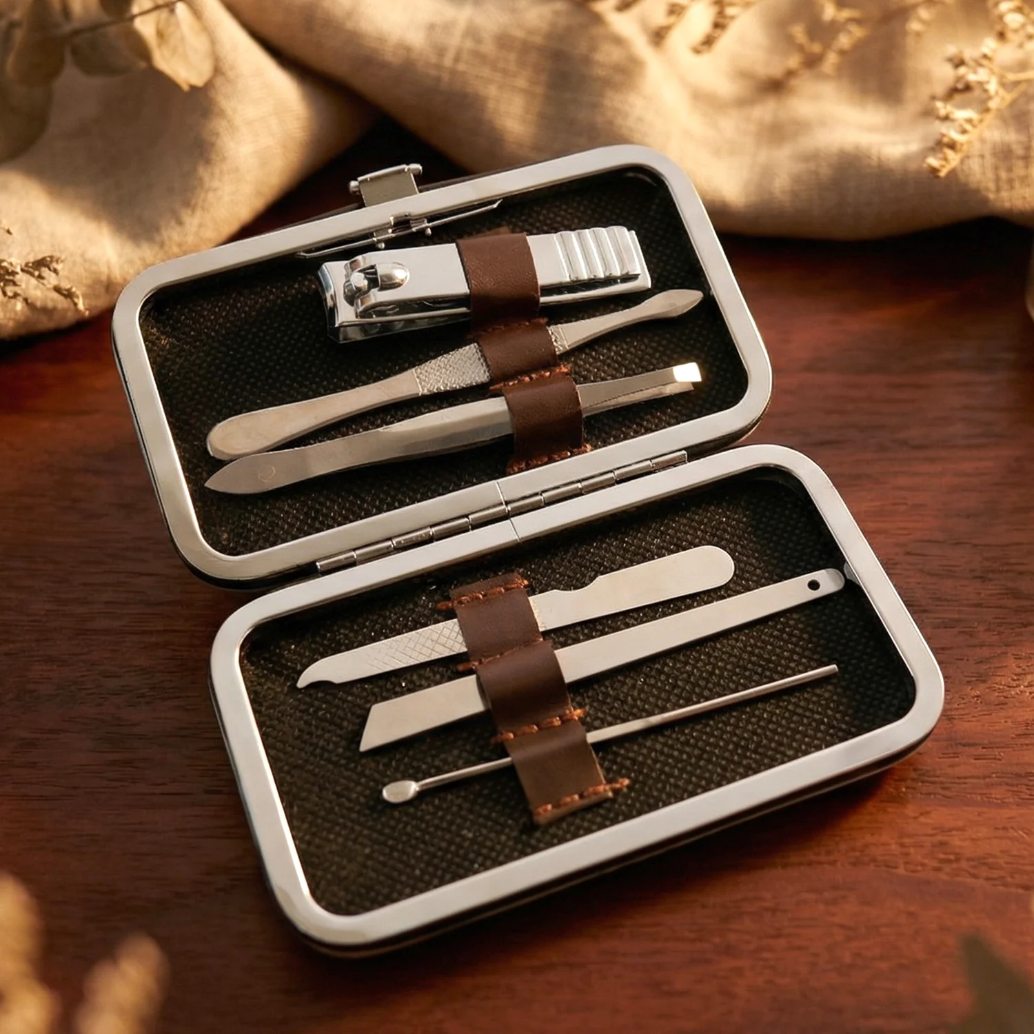 6 in 1 Premium Nail Care Manicure Pedicure Grooming Kit (1 Set) - Image 7