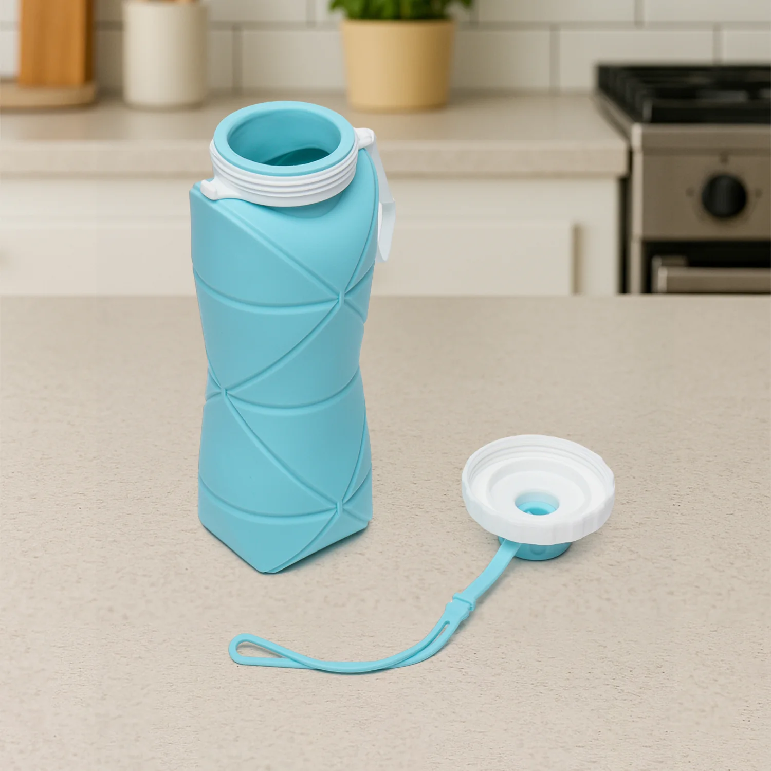 600ml Collapsible Silicone Water Bottle for Travel, Sports, Gym & Office (1 Pc) - Image 7