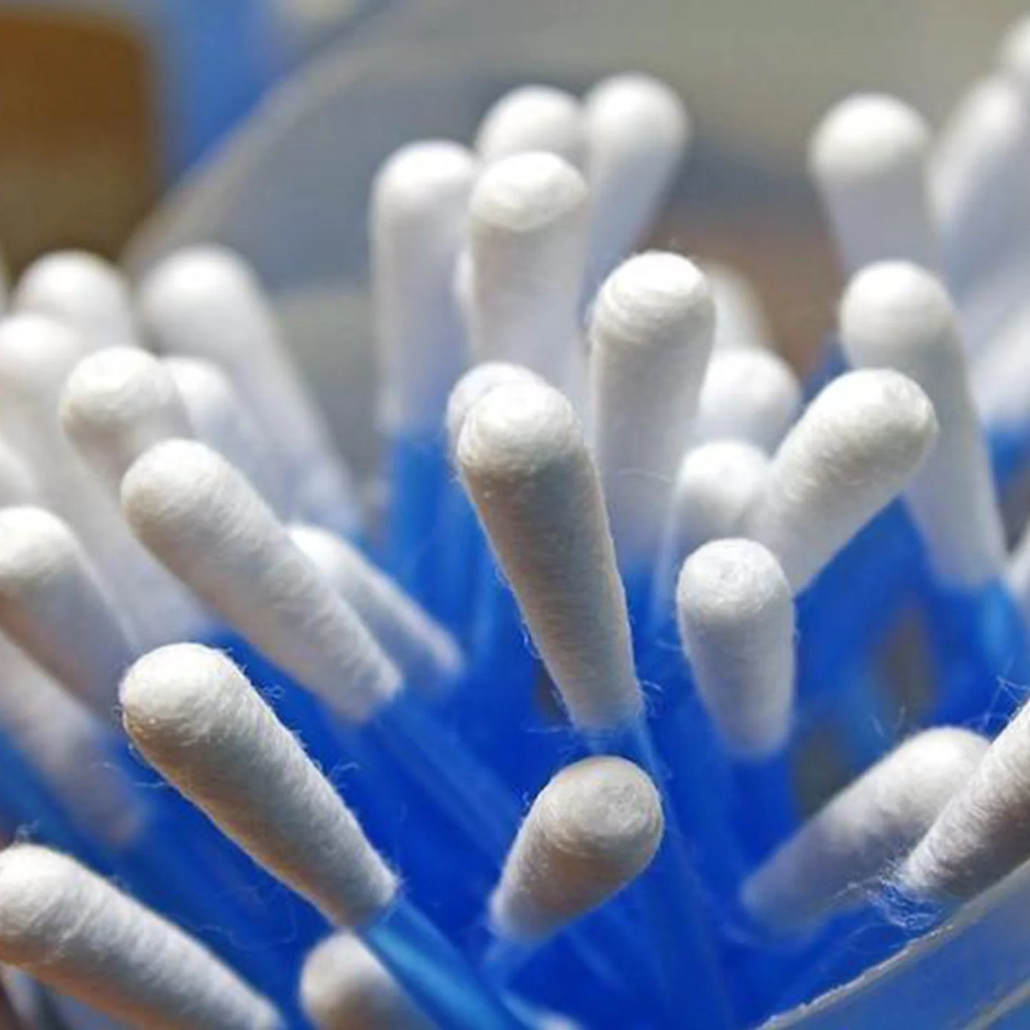 Small Cotton Buds for ear cleaning, soft and natural cotton swabs (100 per pack) - Image 8