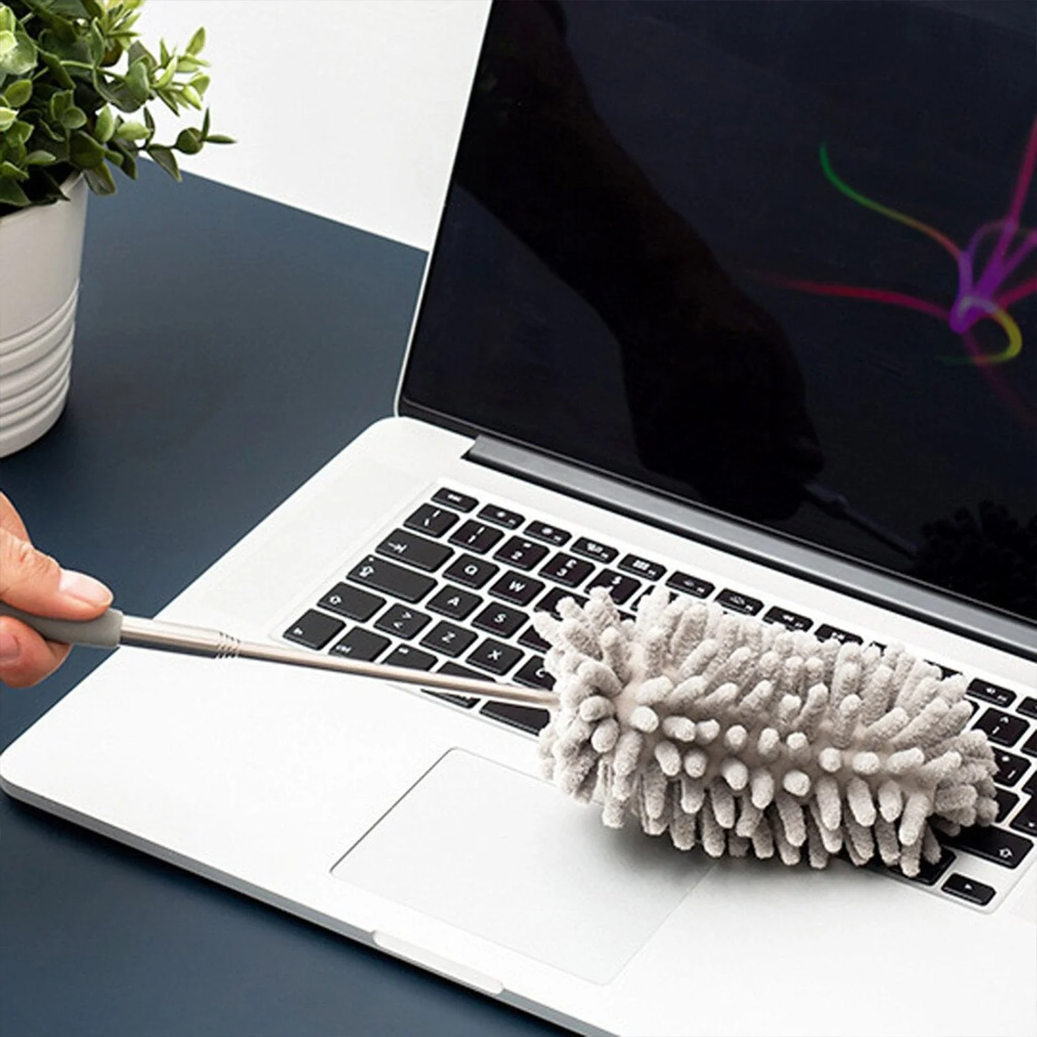 Multipurpose Microfiber Fan Cleaning Duster for Quick and Easy Cleaning - Image 11