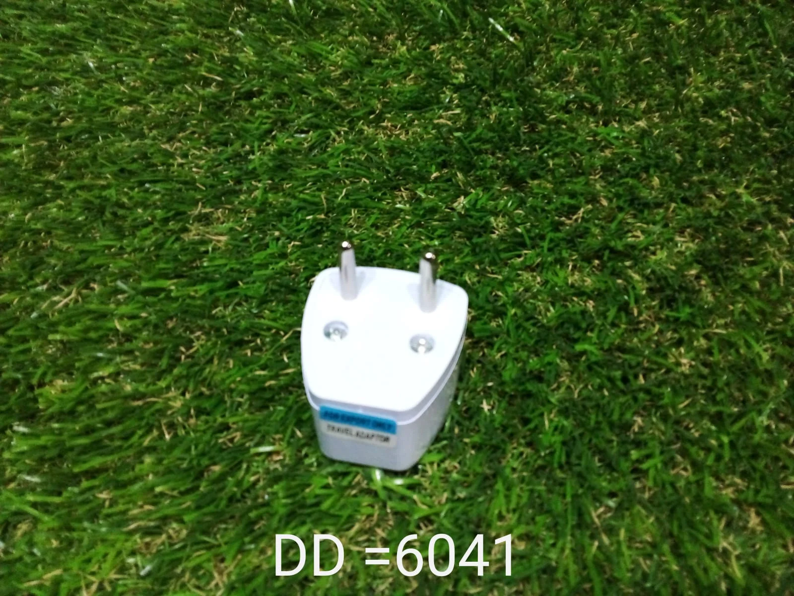 Universal Travel Adaptor - Image 10