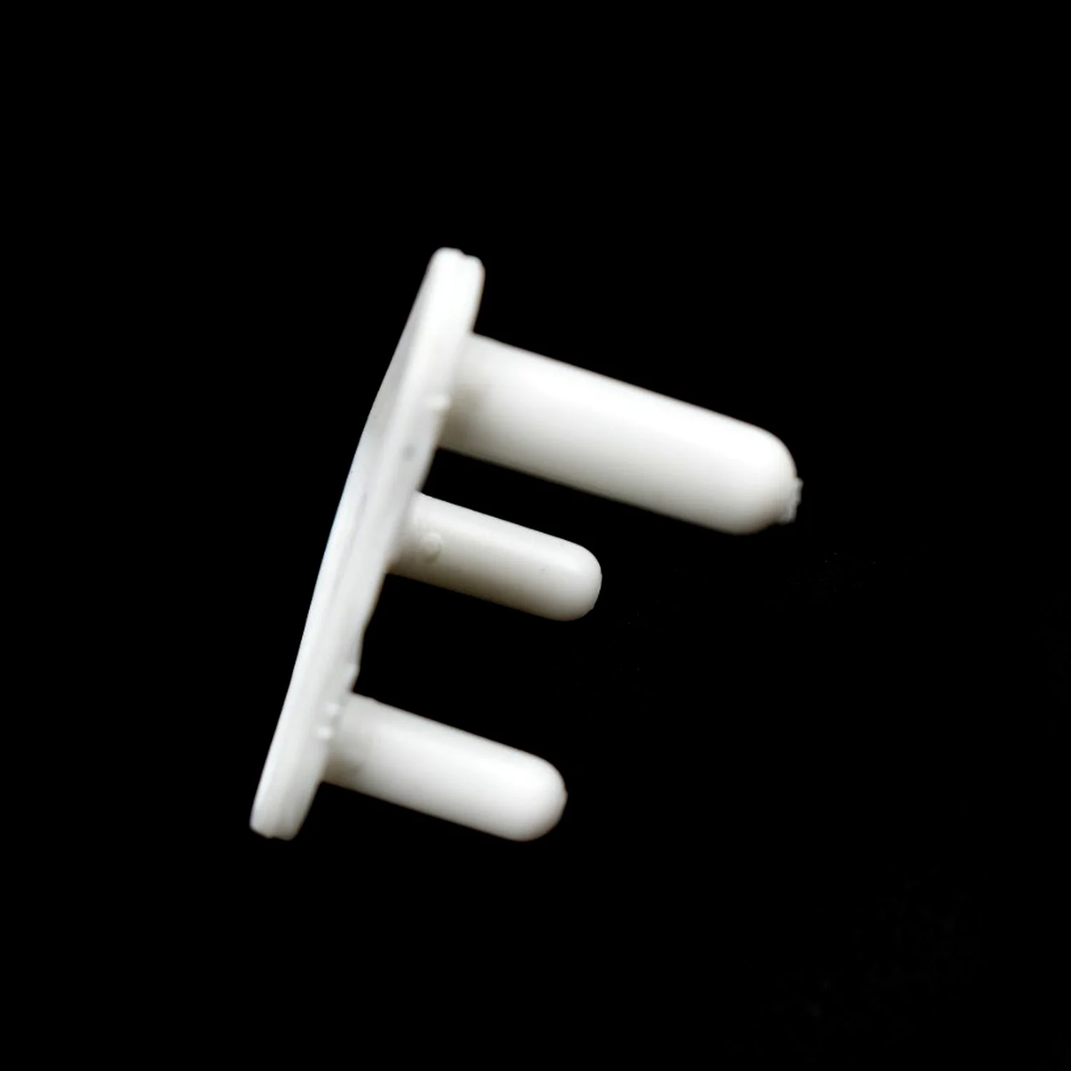 Baby Safety Small Electrical Socket Cover, Outlet Plug Protector (Pack of 100Pc) - Image 8