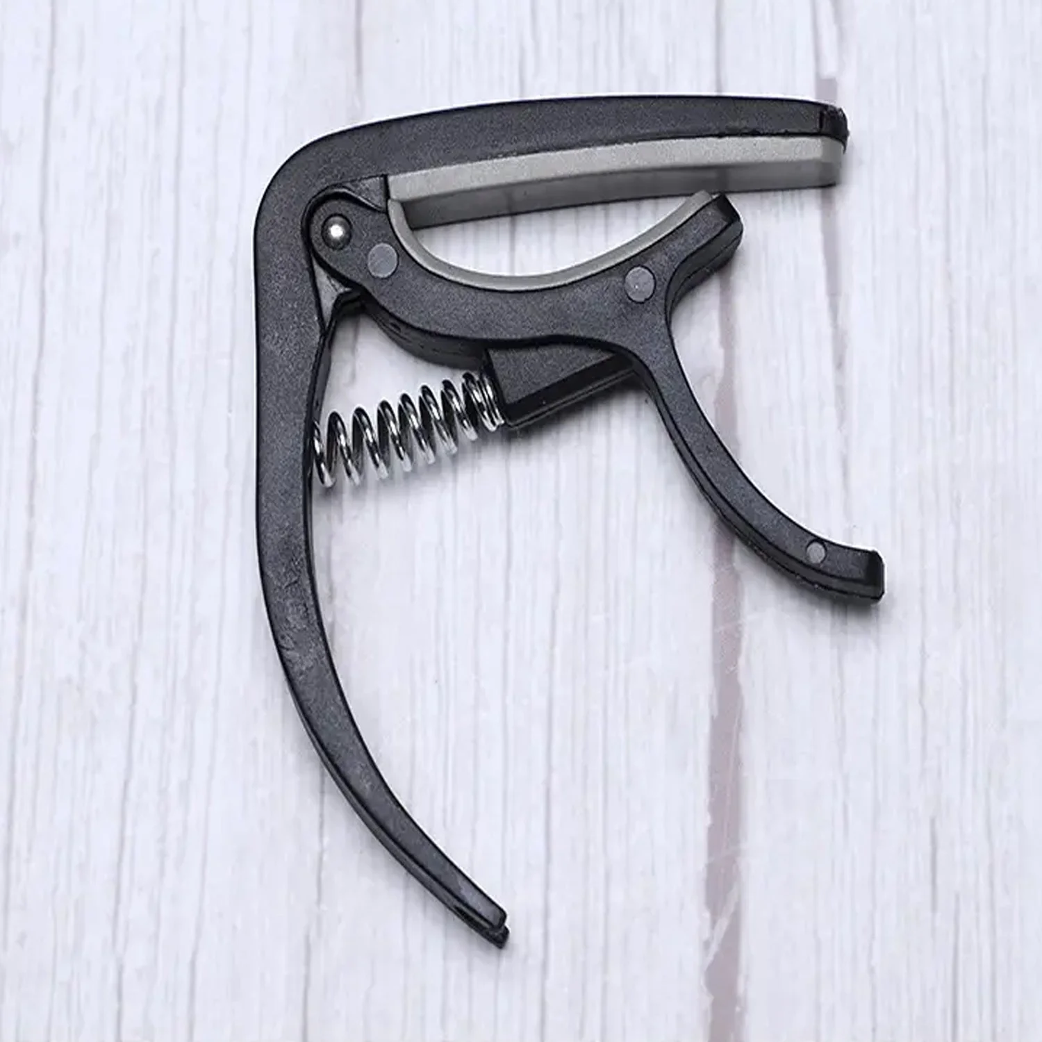 Guitar Capo with Pickup Stand – Soft Capo for Acoustic & Electric Instruments - Image 5