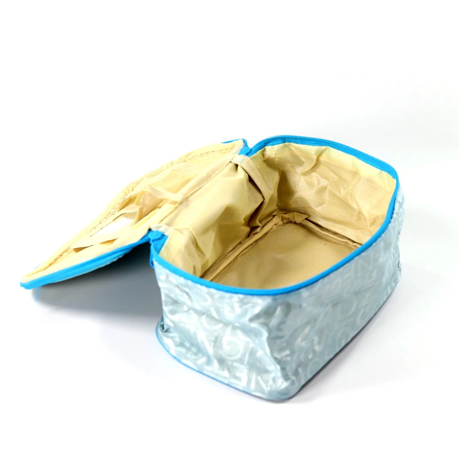 PORTABLE MAKEUP BAG WIDELY USED BY WOMEN’S FOR STORING THEIR MAKEUP EQUIPMENT’S AND ALL WHILE TRAVELLING AND MOVING. - Image 7